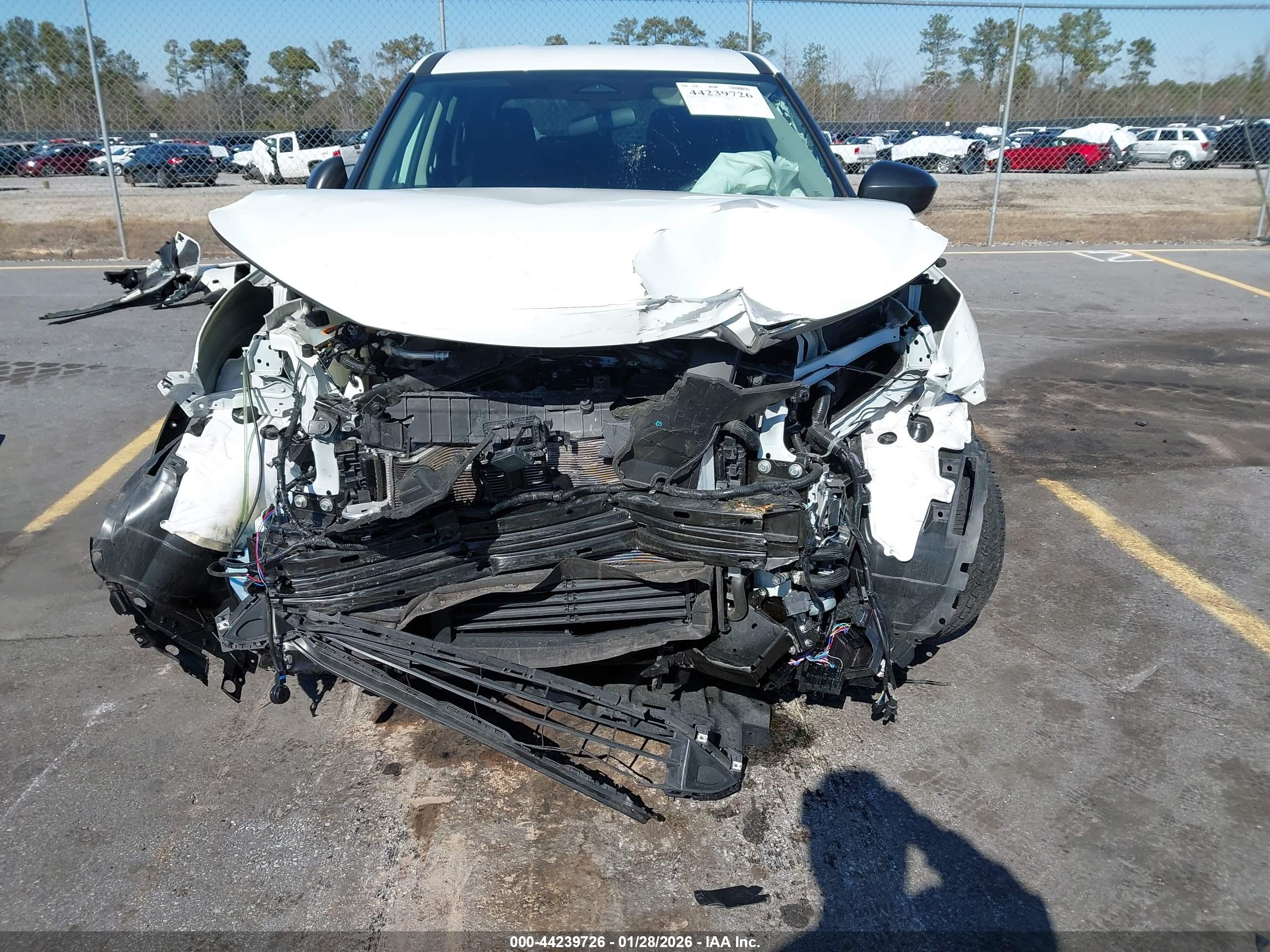NISSAN ROGUE image 6