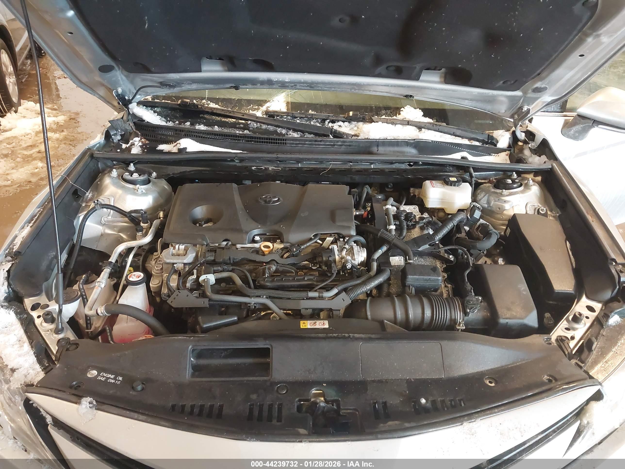 TOYOTA CAMRY image 10