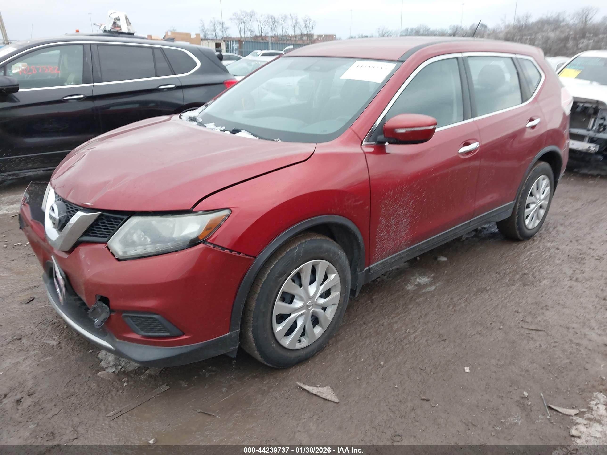 NISSAN ROGUE image 2