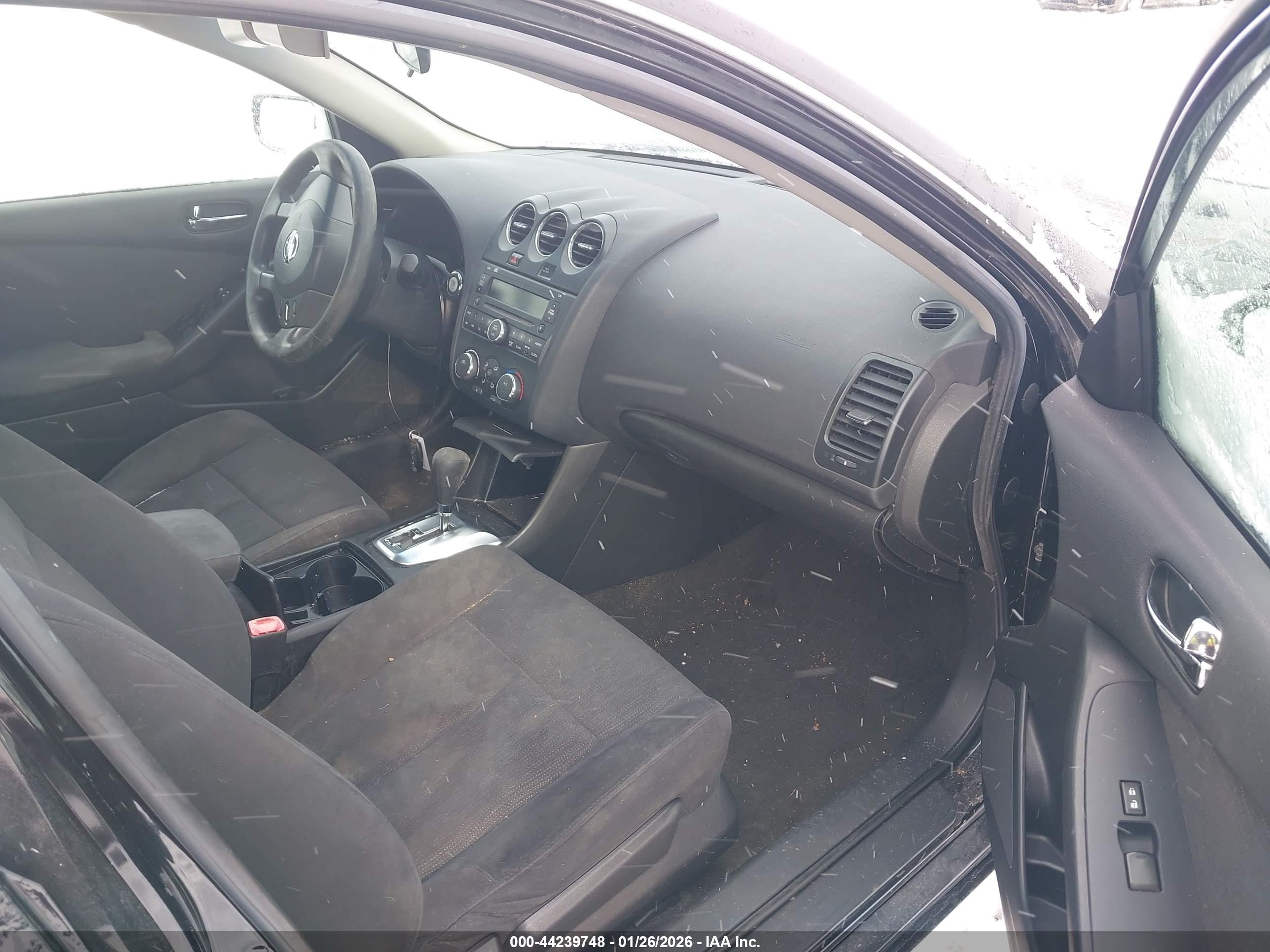 NISSAN ALTIMA image 5