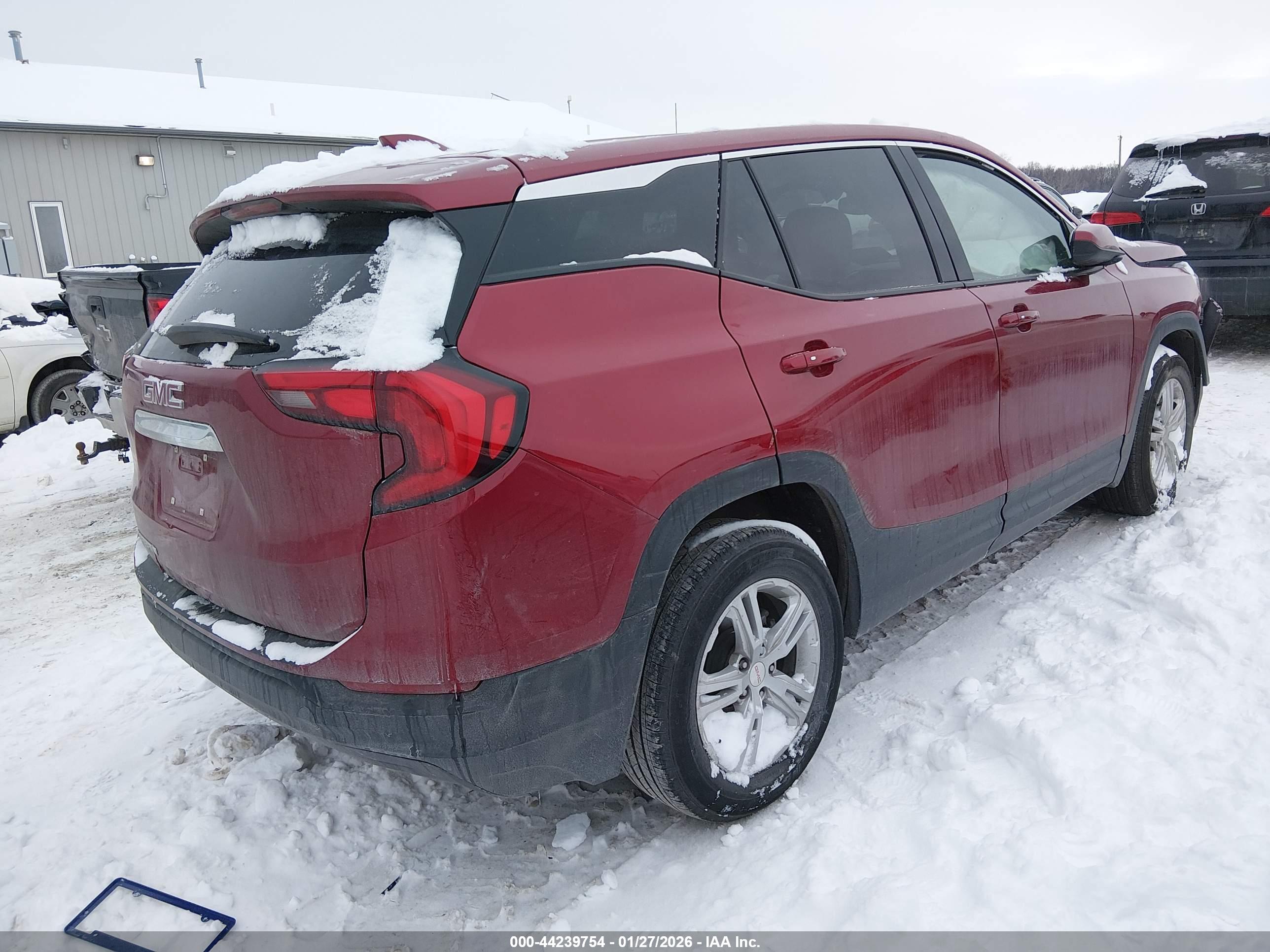 GMC TERRAIN image 4