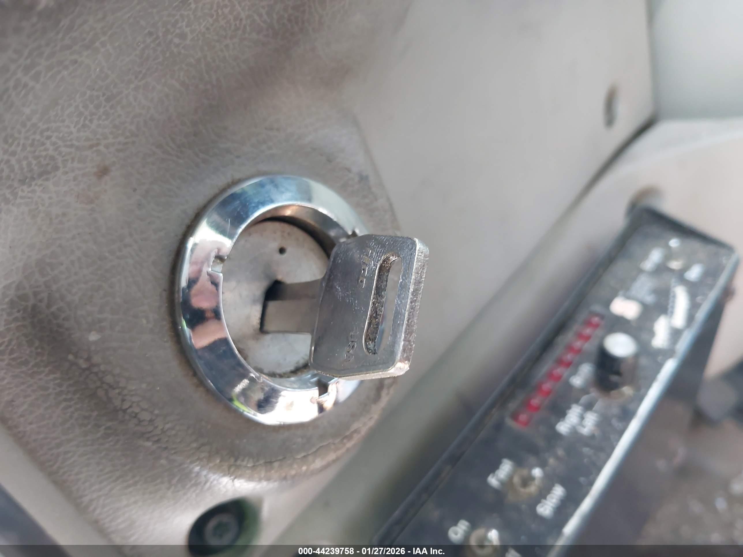 STERLING TRUCK image 11