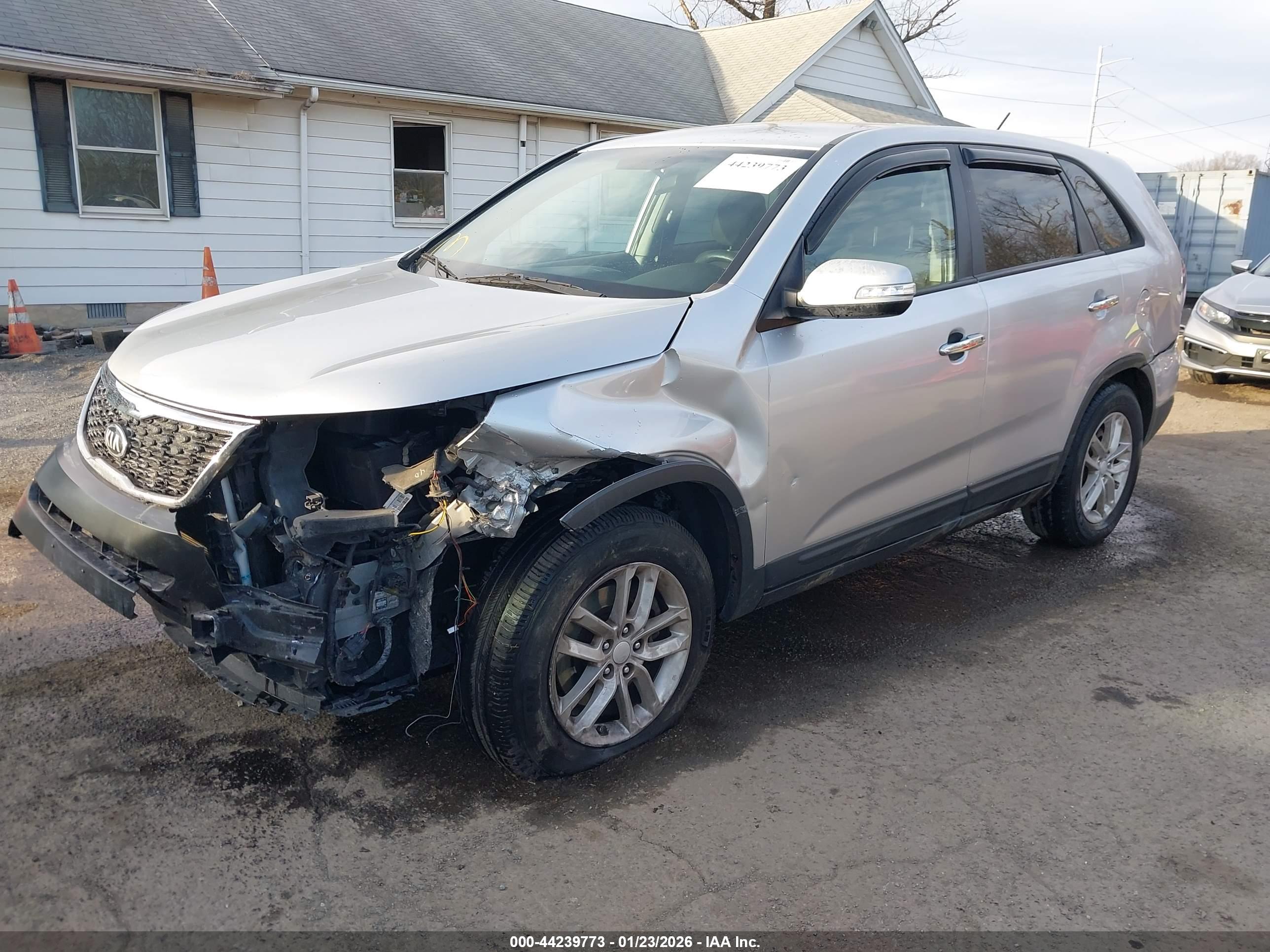 KIA SORENTO image 6