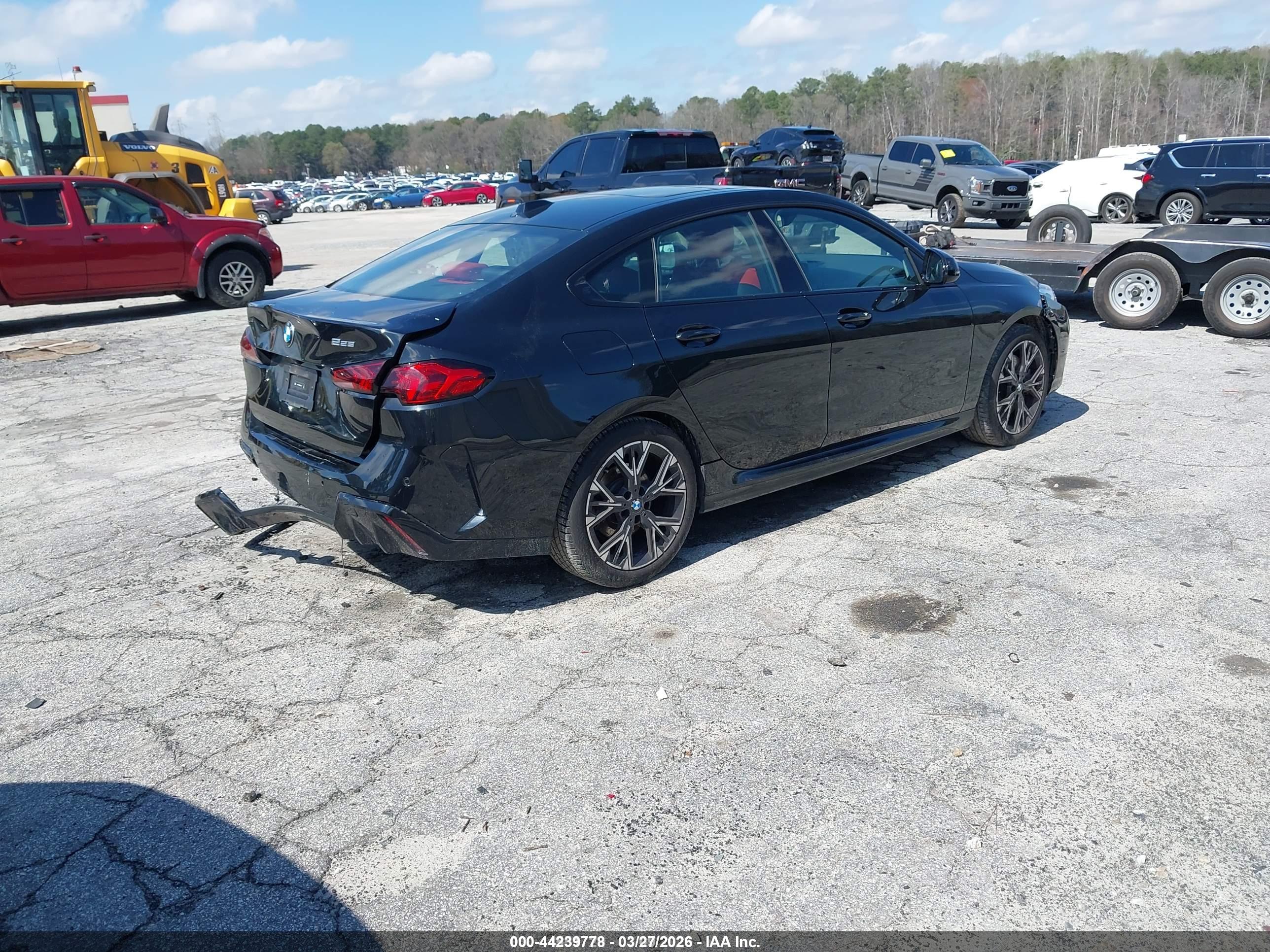 BMW 228 image 4