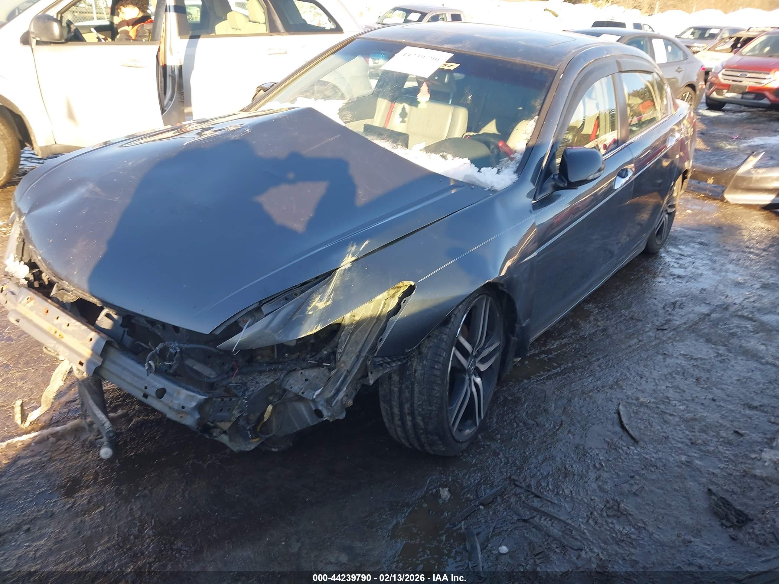 HONDA ACCORD image 2