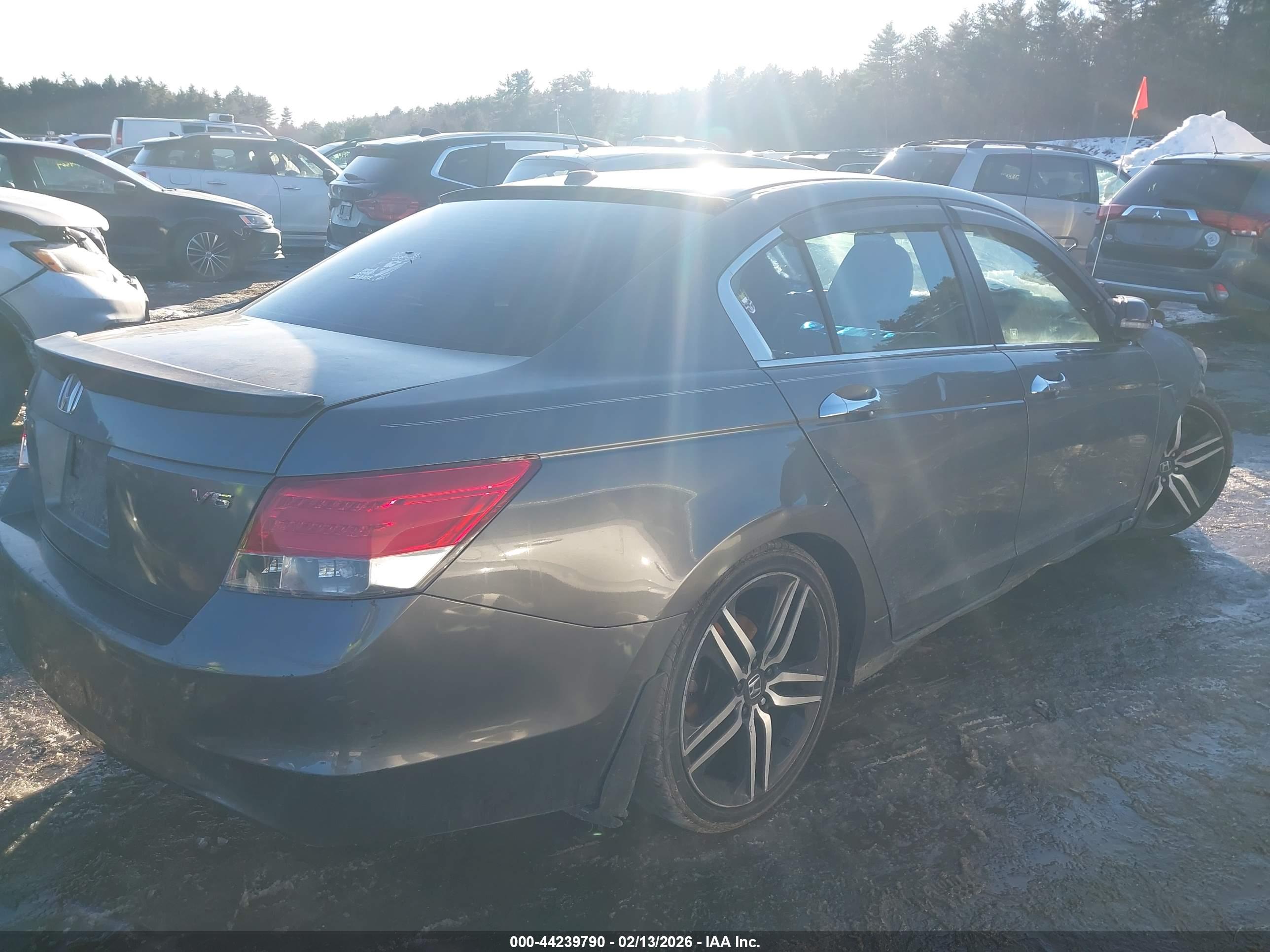 HONDA ACCORD image 4
