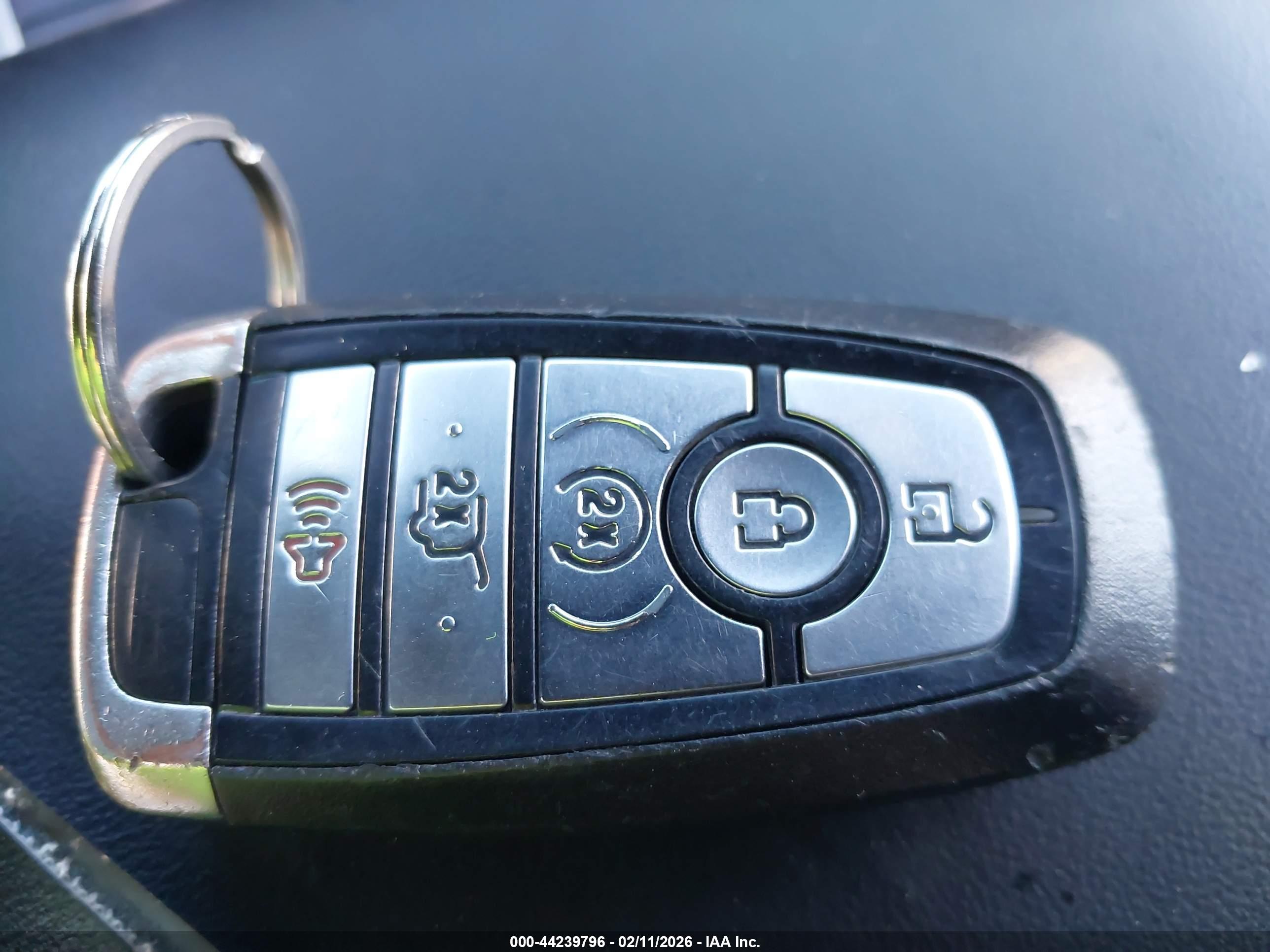 FORD EXPLORER image 11