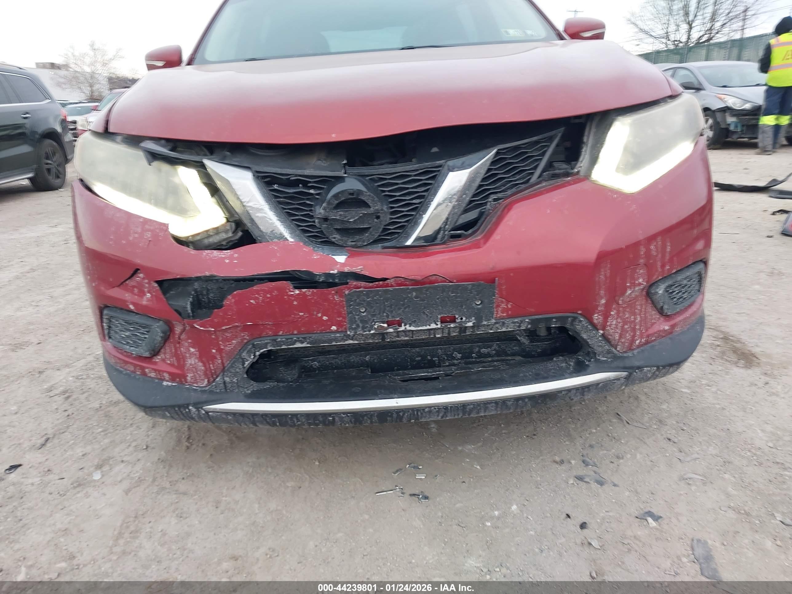 NISSAN ROGUE image 6