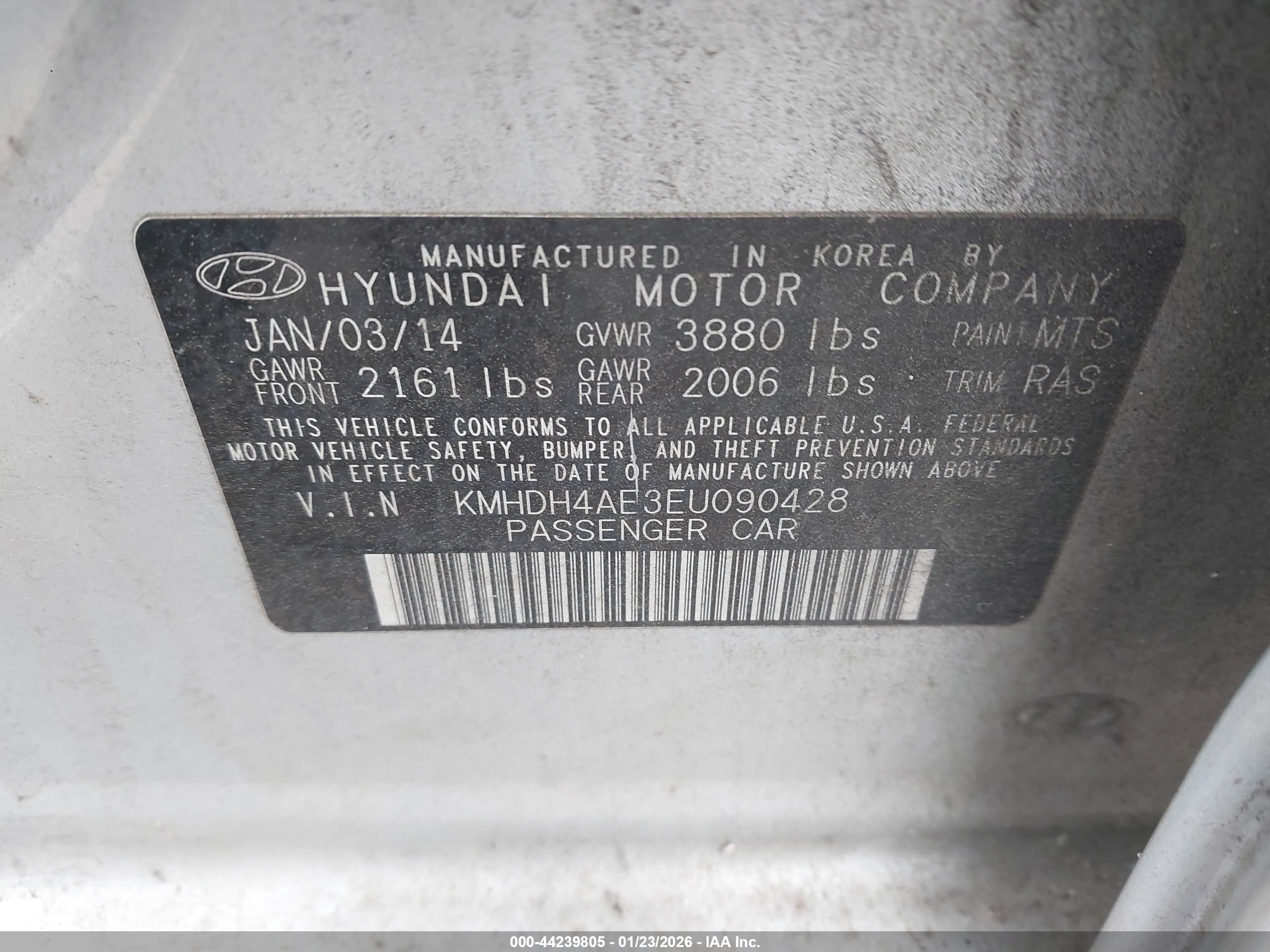 HYUNDAI ELANTRA image 9