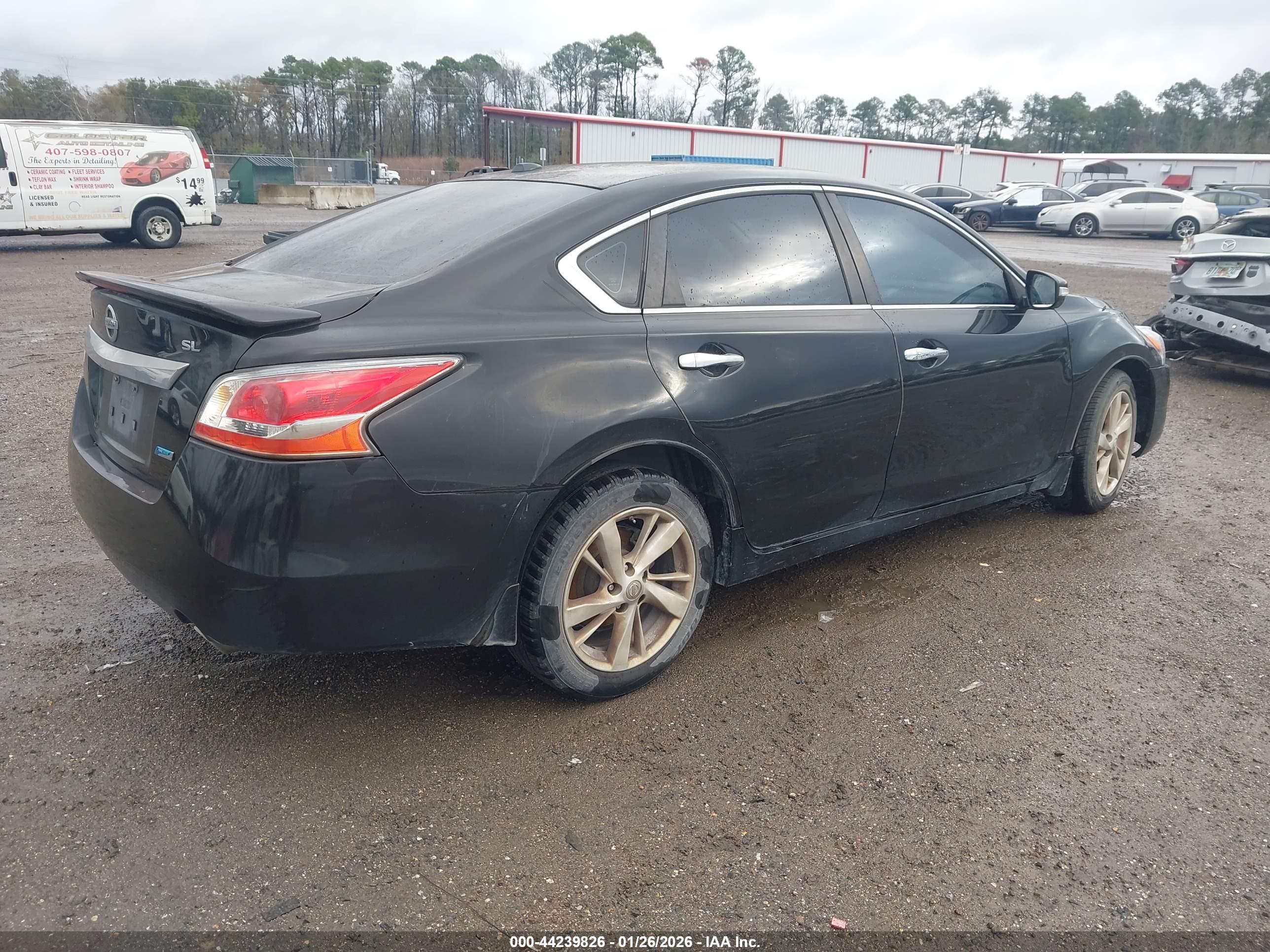 NISSAN ALTIMA image 4