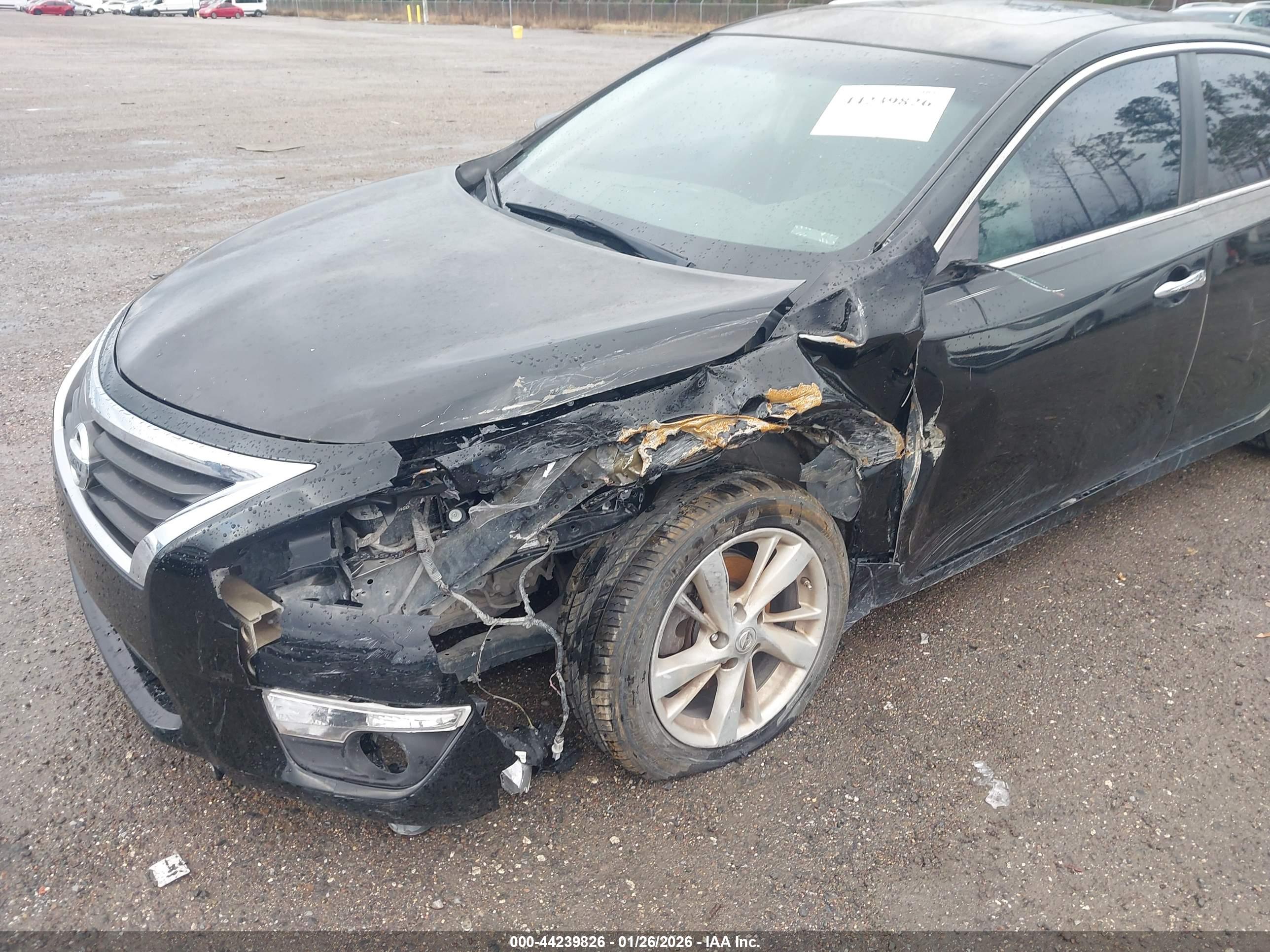 NISSAN ALTIMA image 6