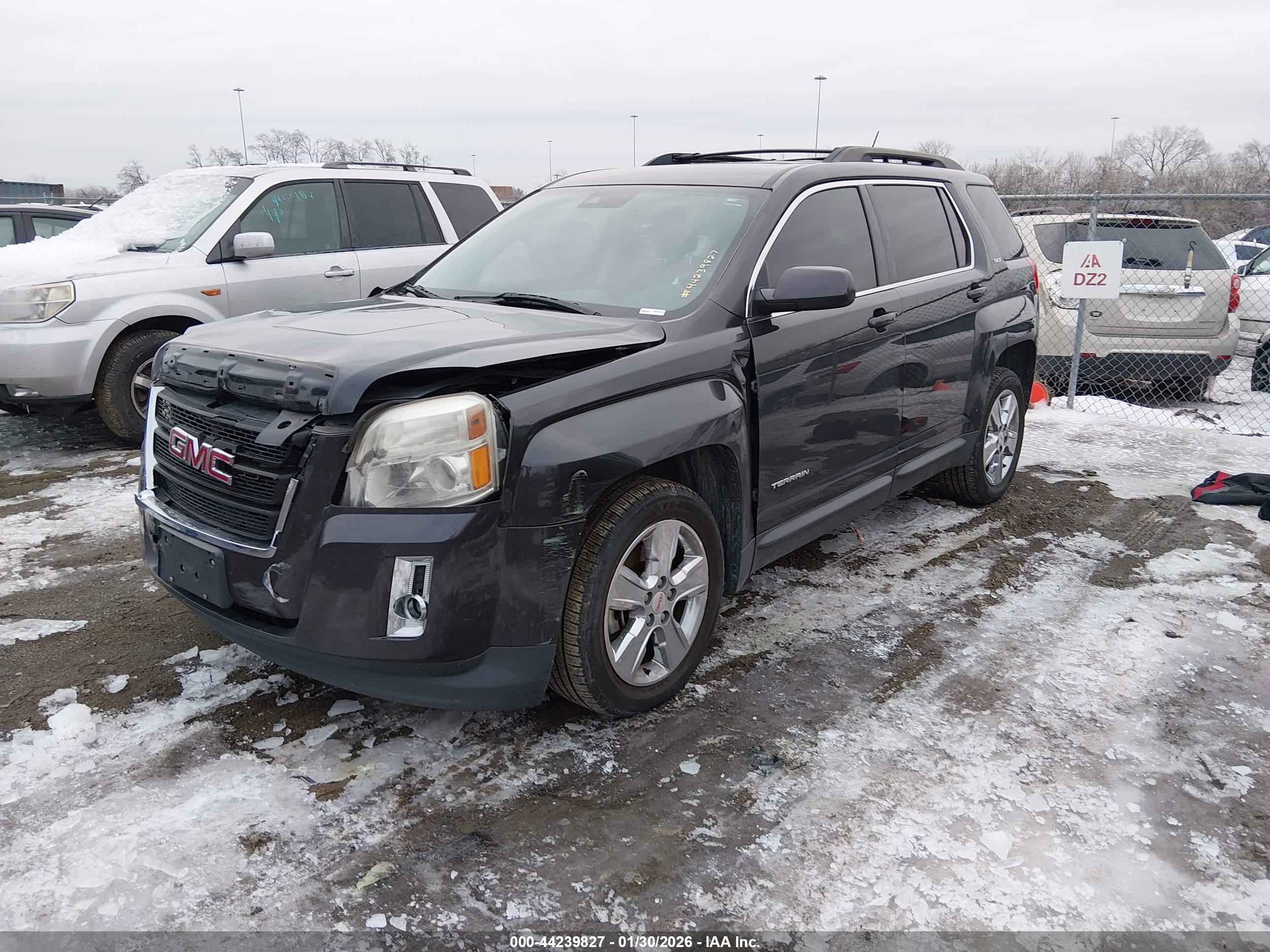 GMC TERRAIN image 2