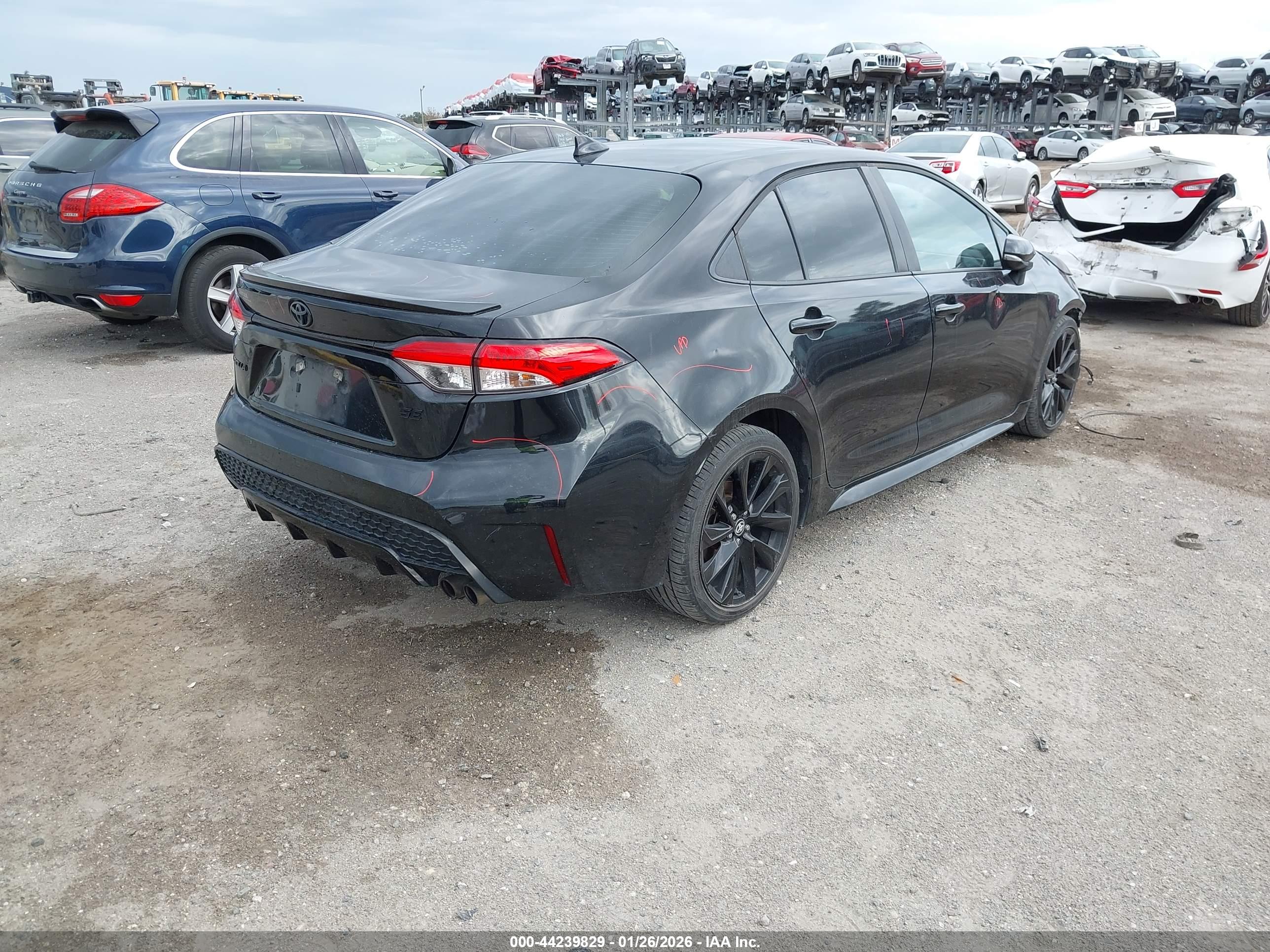 TOYOTA COROLLA image 4