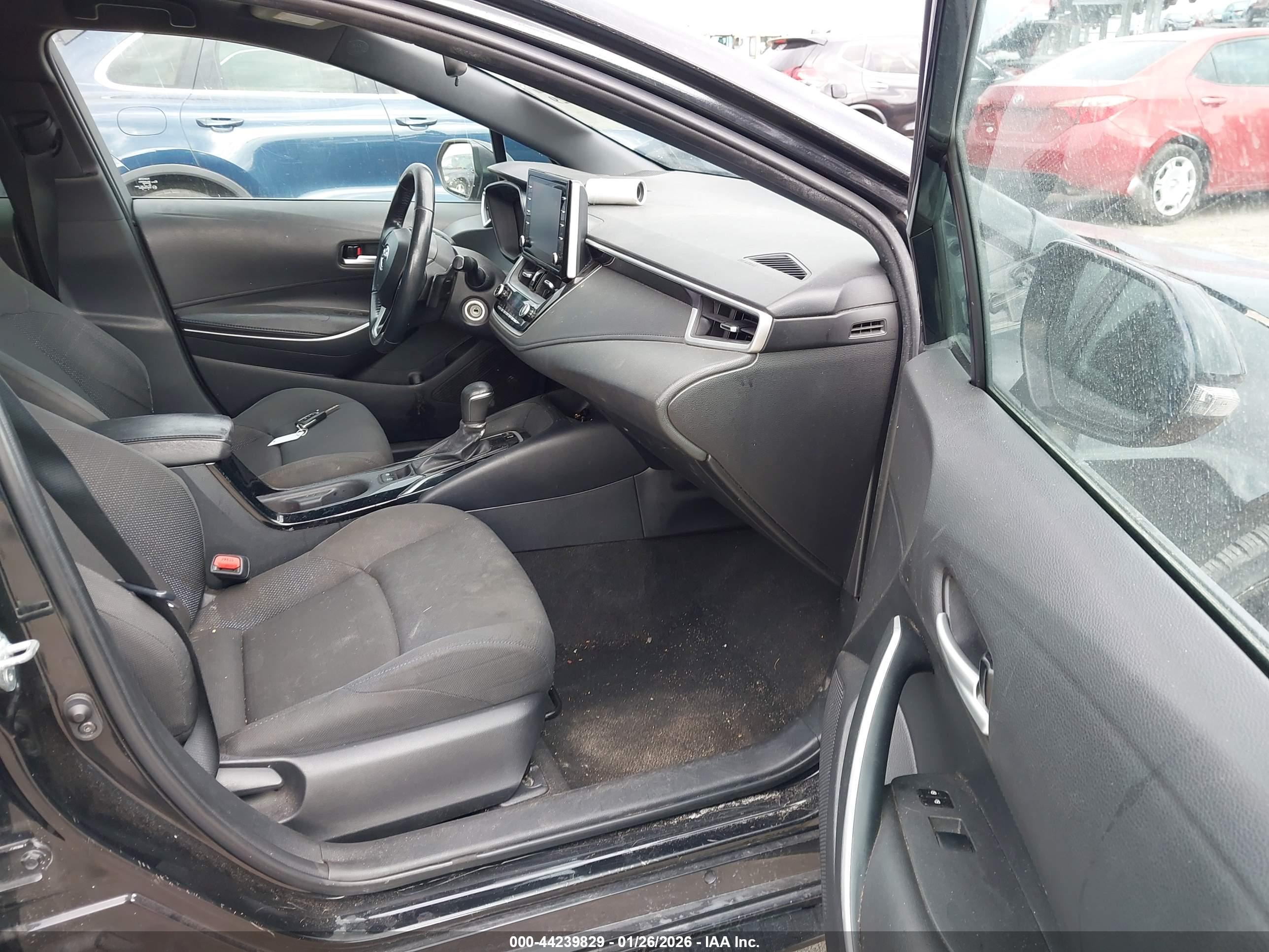 TOYOTA COROLLA image 5