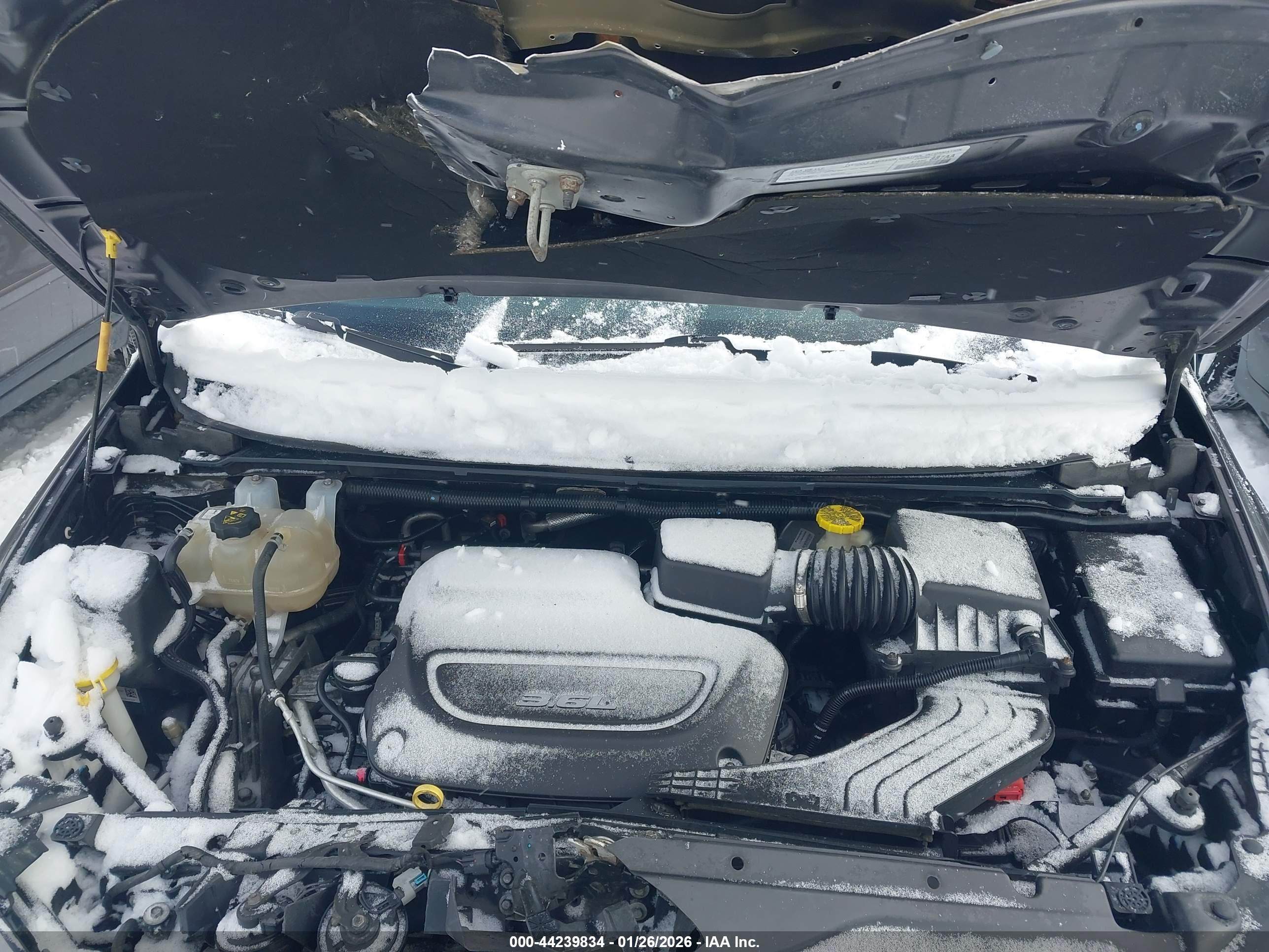 CHRYSLER PACIFICA image 10