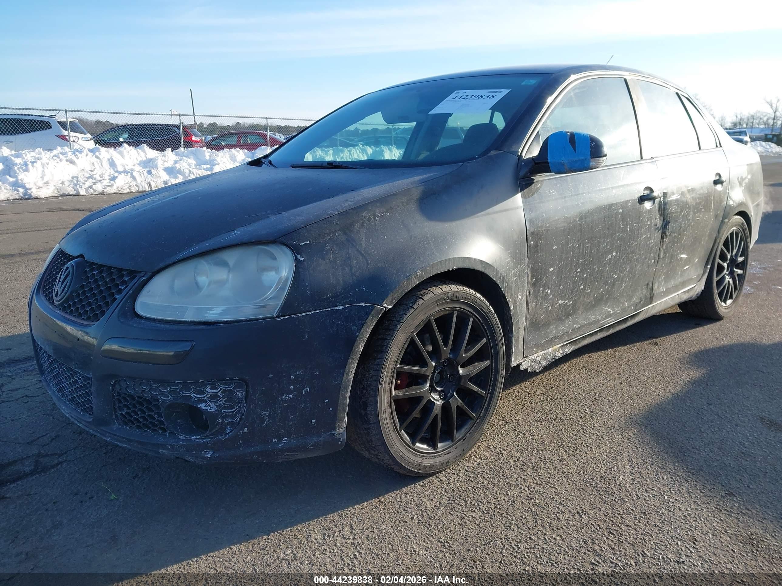 VOLKSWAGEN JETTA image 2