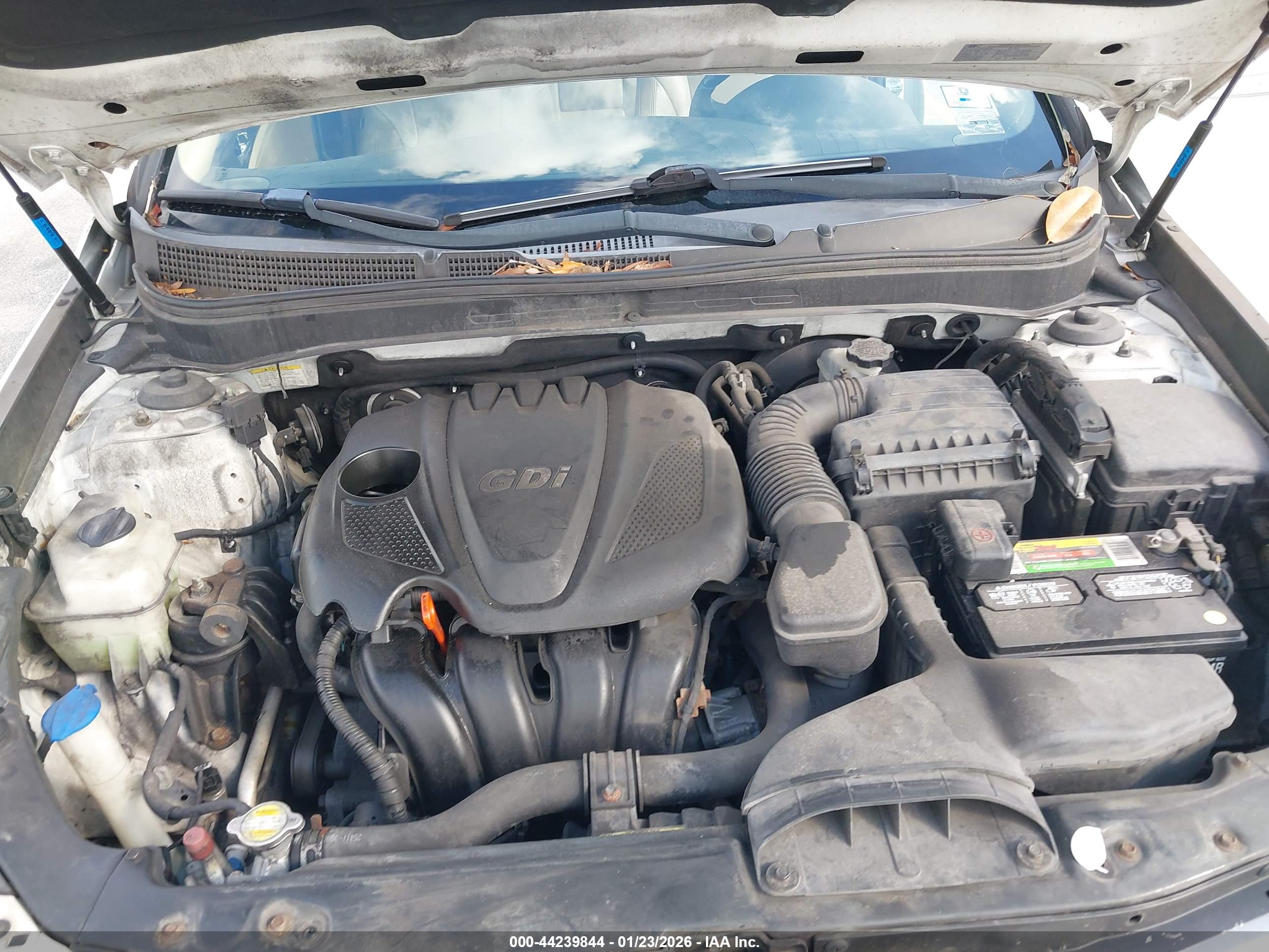 HYUNDAI SONATA image 10