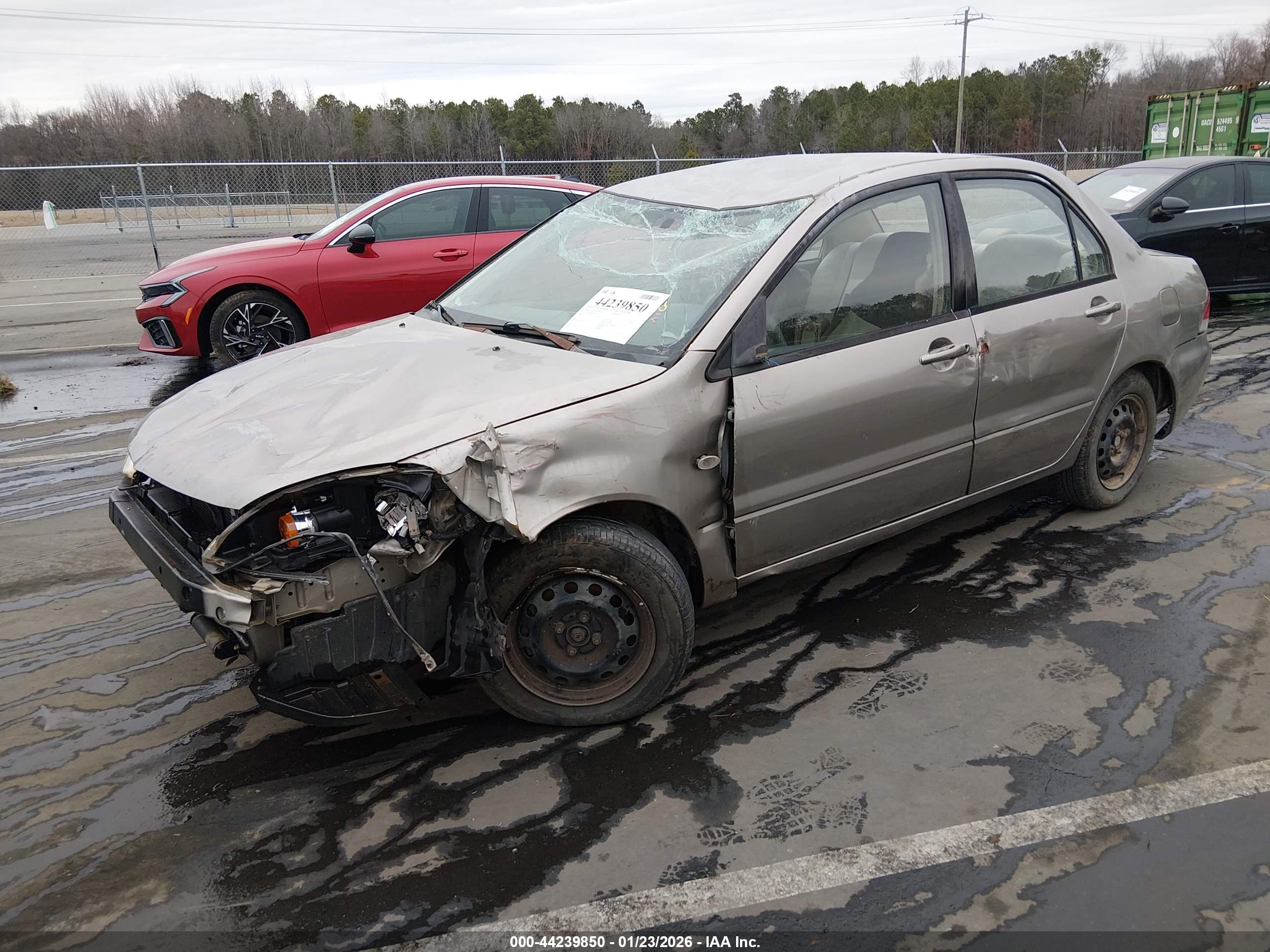 MITSUBISHI LANCER image 2