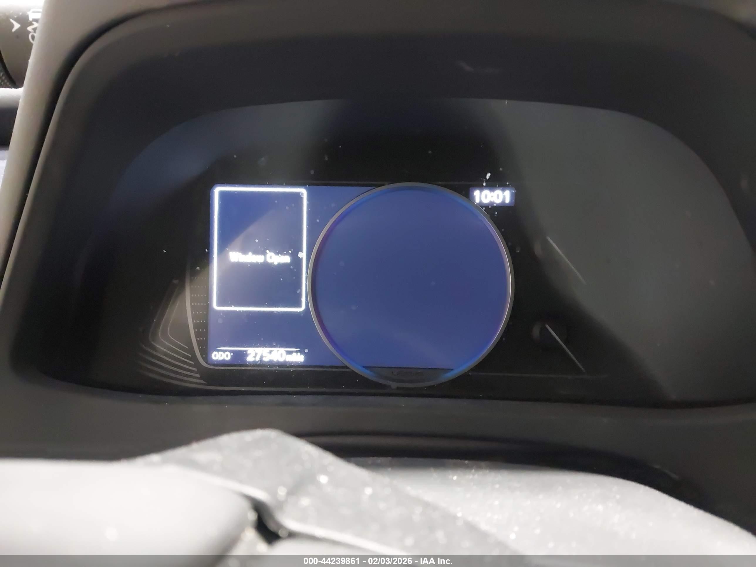 LEXUS UX image 7