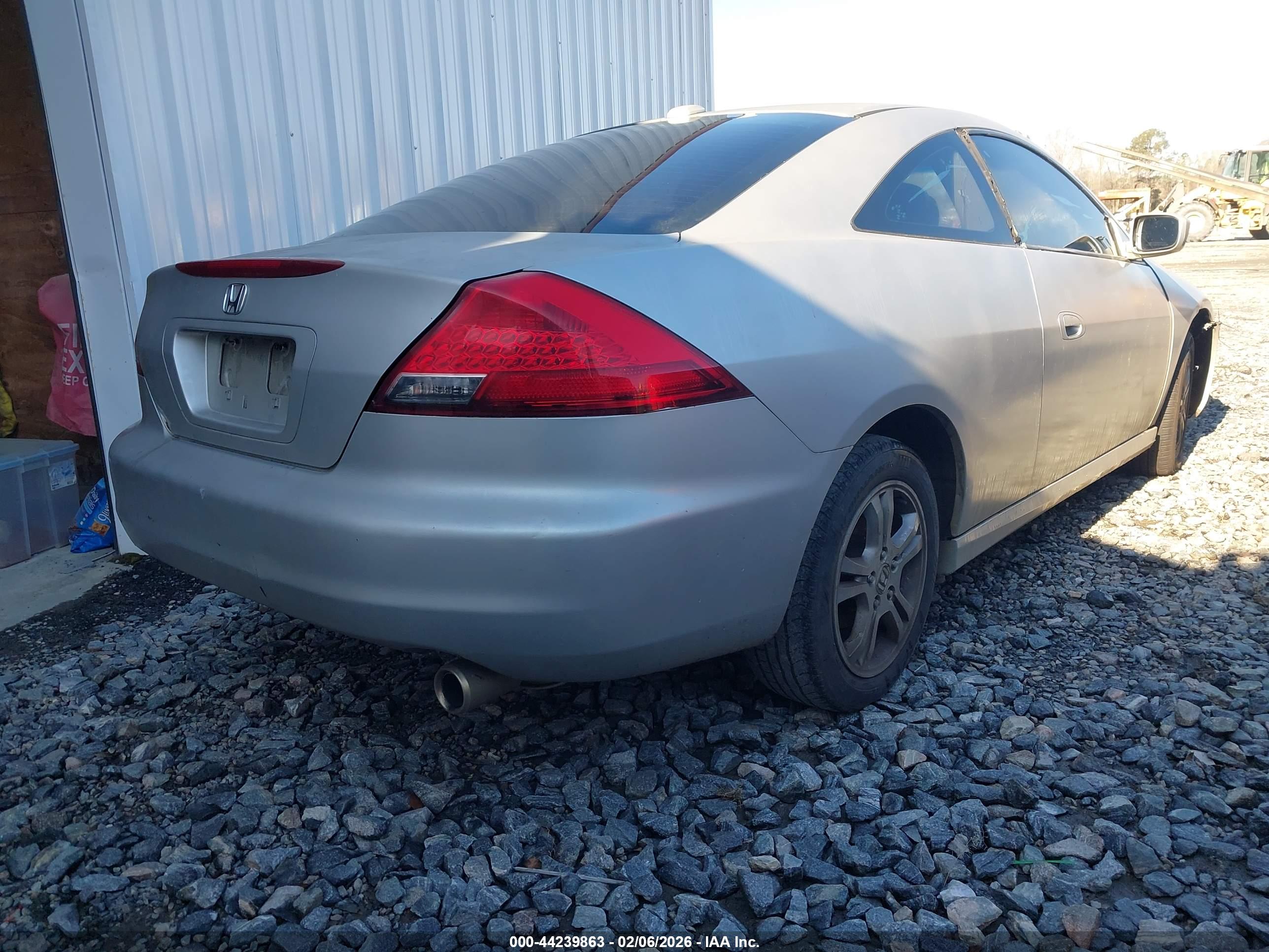 HONDA ACCORD image 4