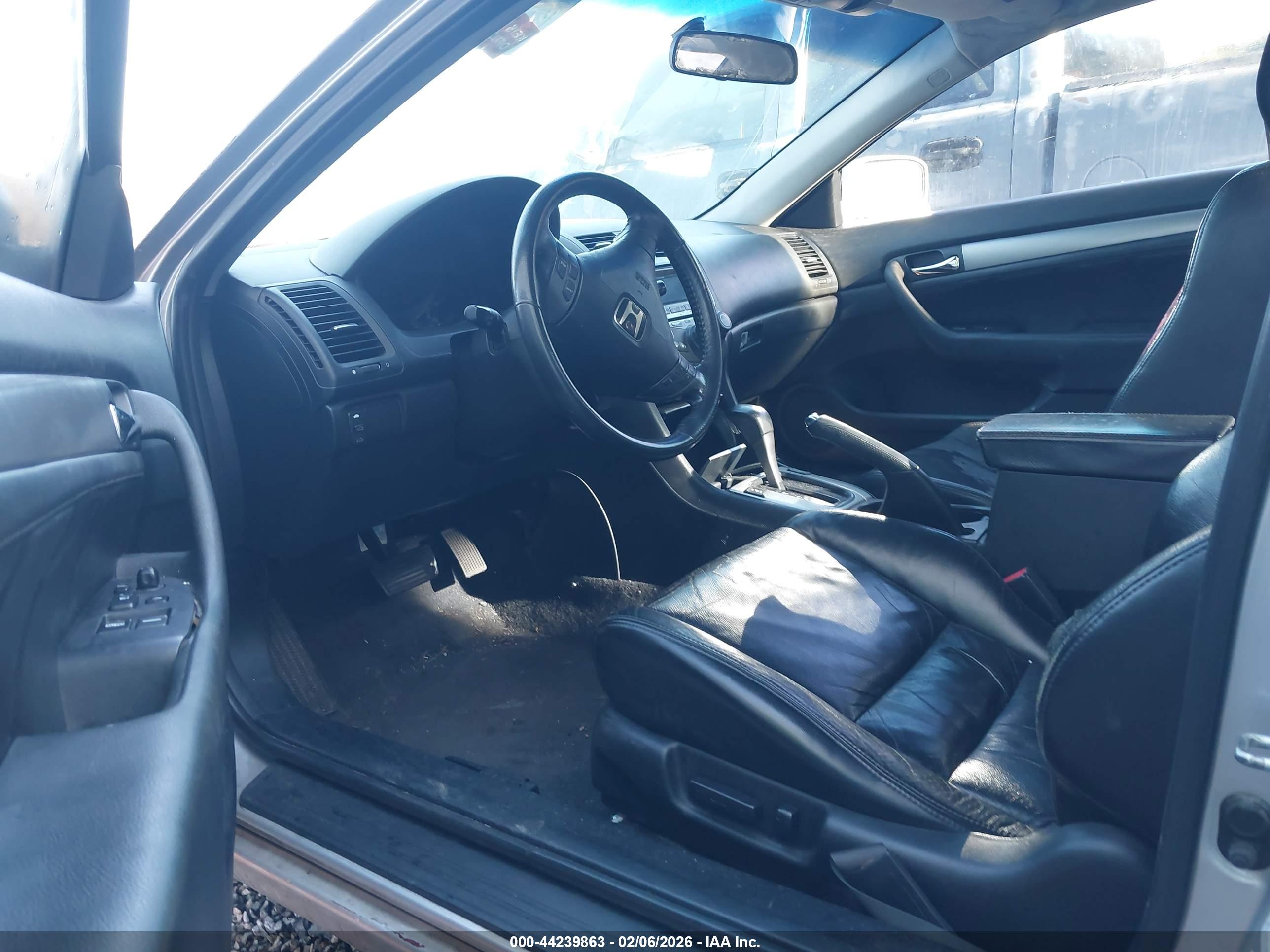 HONDA ACCORD image 5