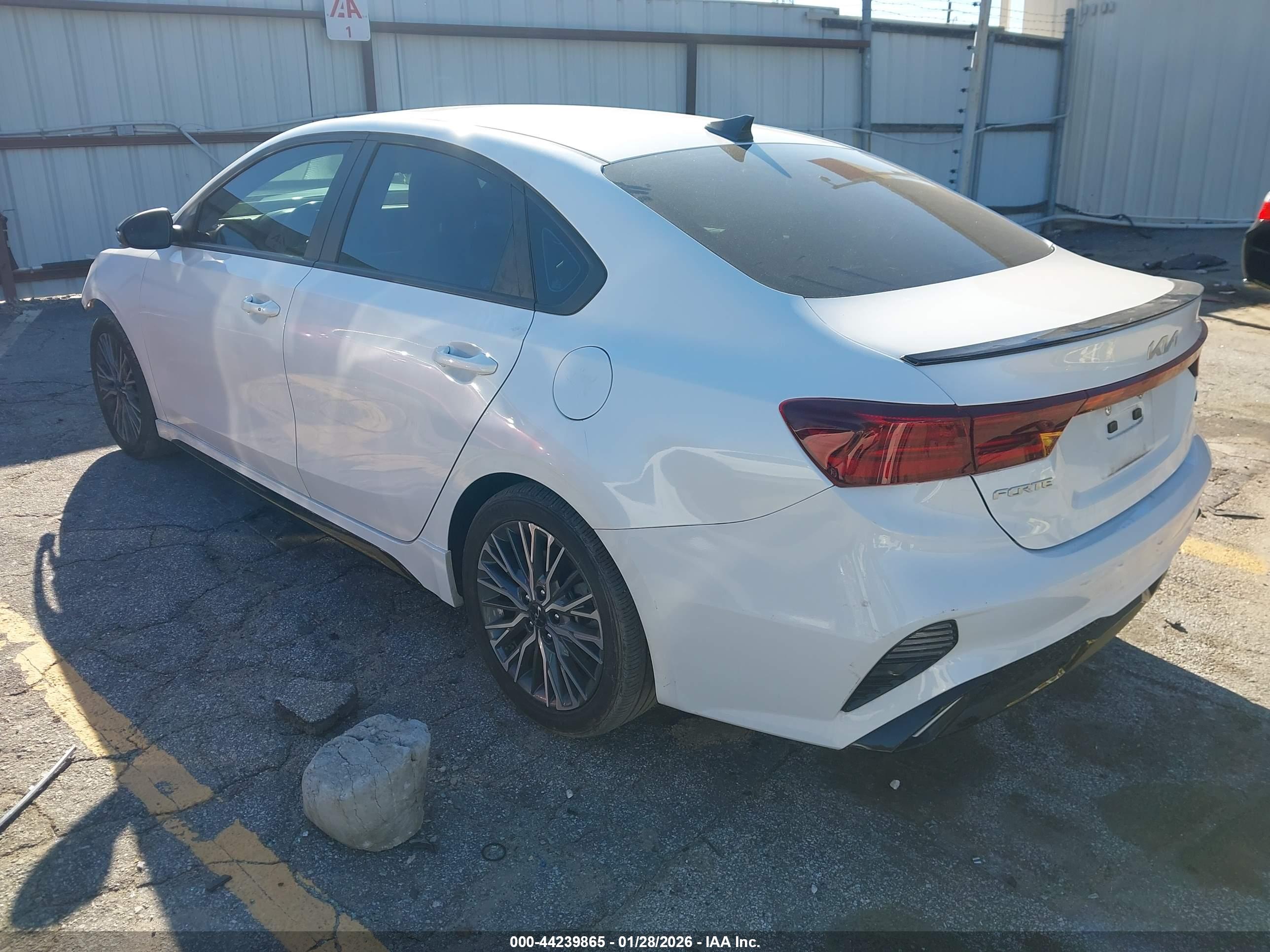 KIA FORTE image 3