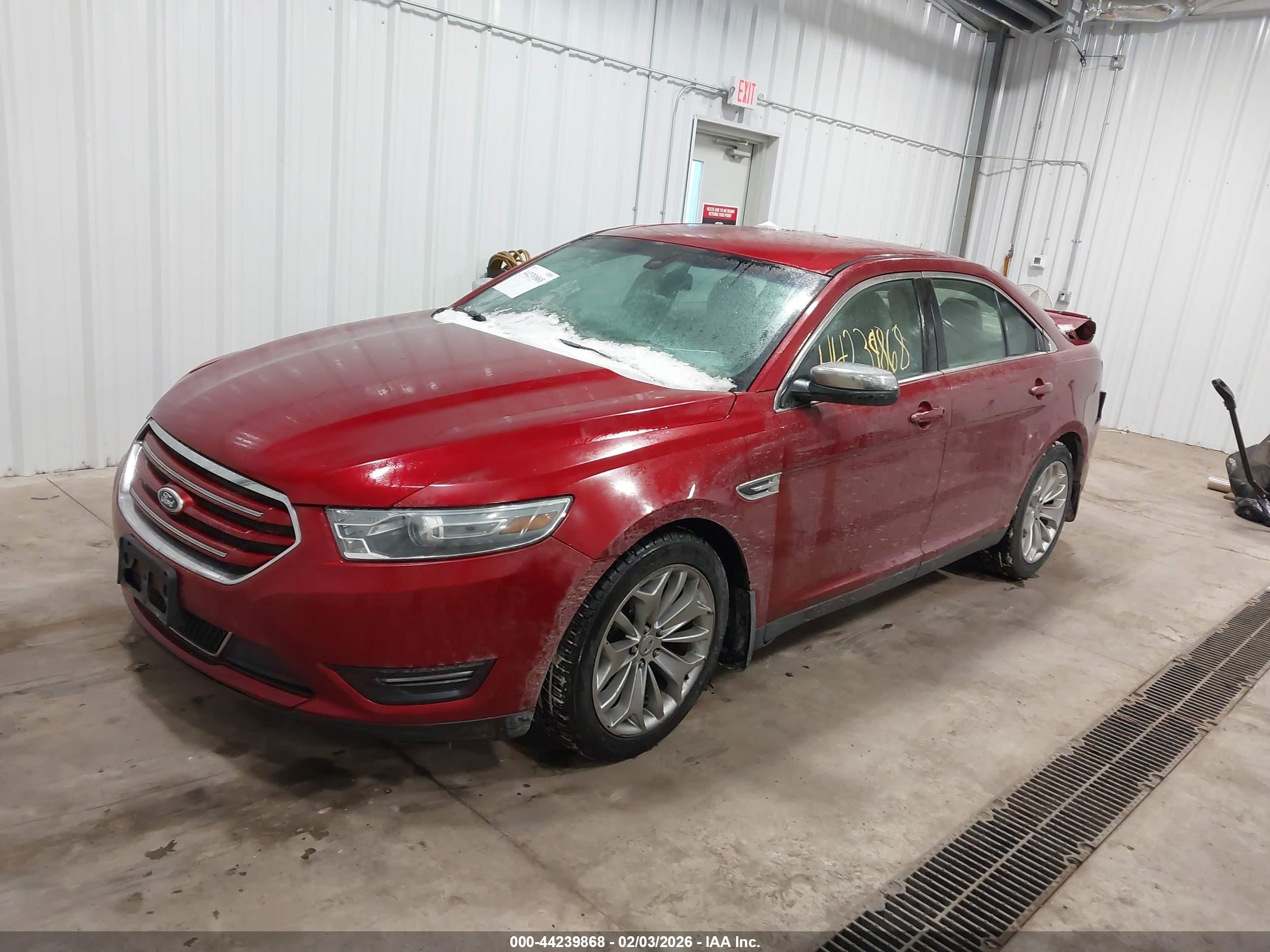 FORD TAURUS image 2