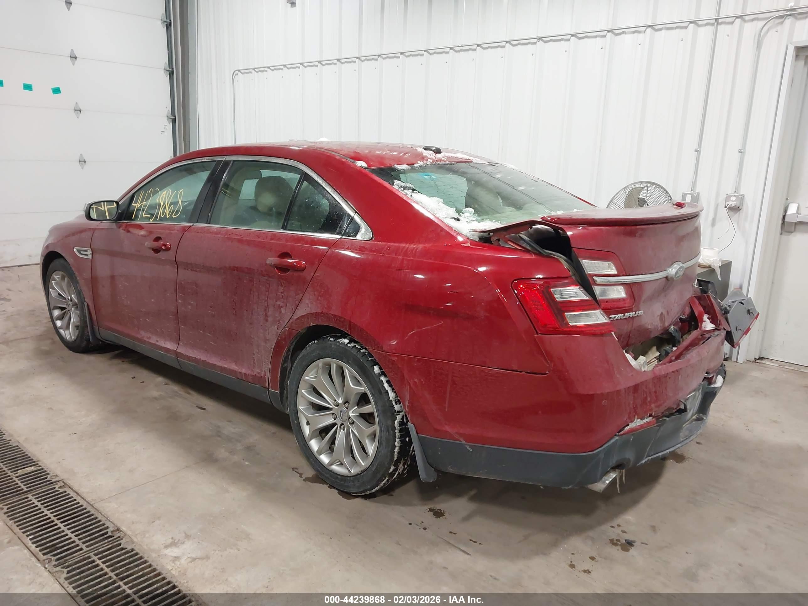 FORD TAURUS image 3