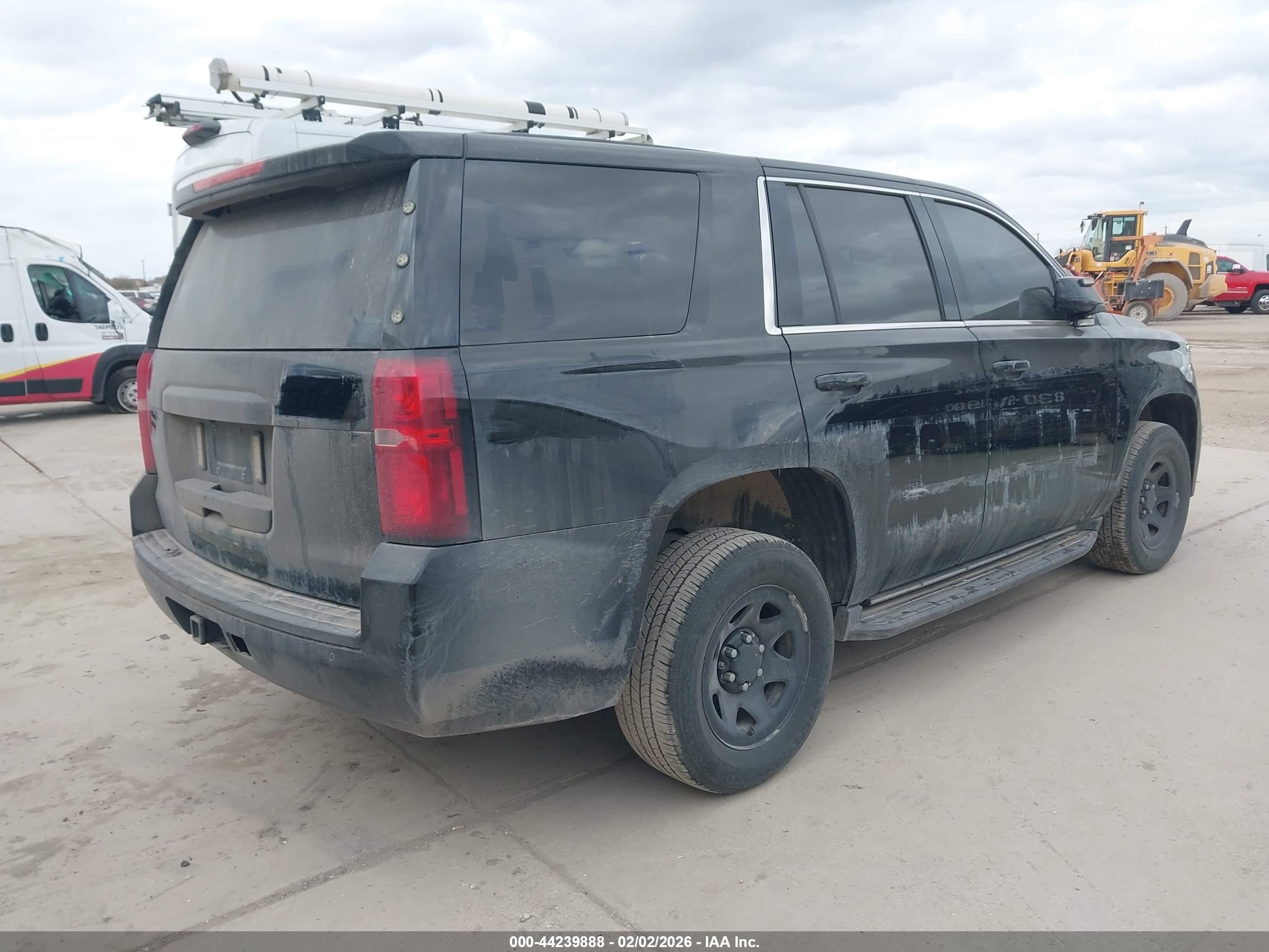 CHEVROLET TAHOE image 4