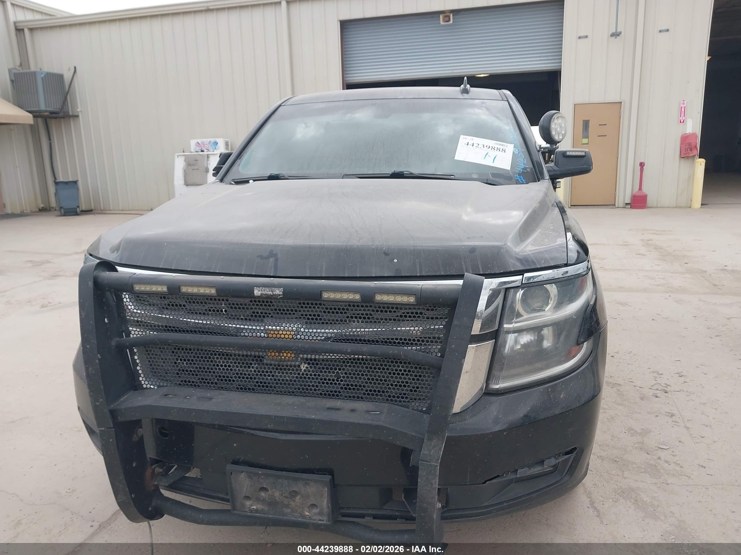 CHEVROLET TAHOE image 6