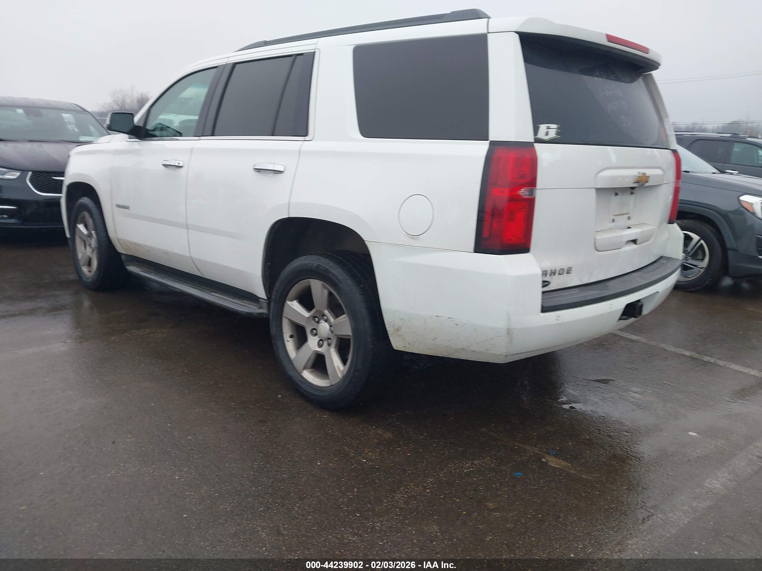 CHEVROLET TAHOE image 3