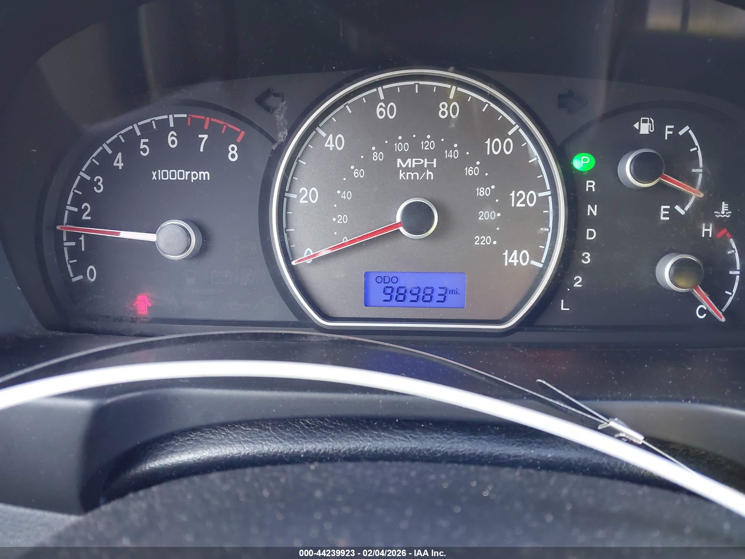 HYUNDAI ELANTRA image 7