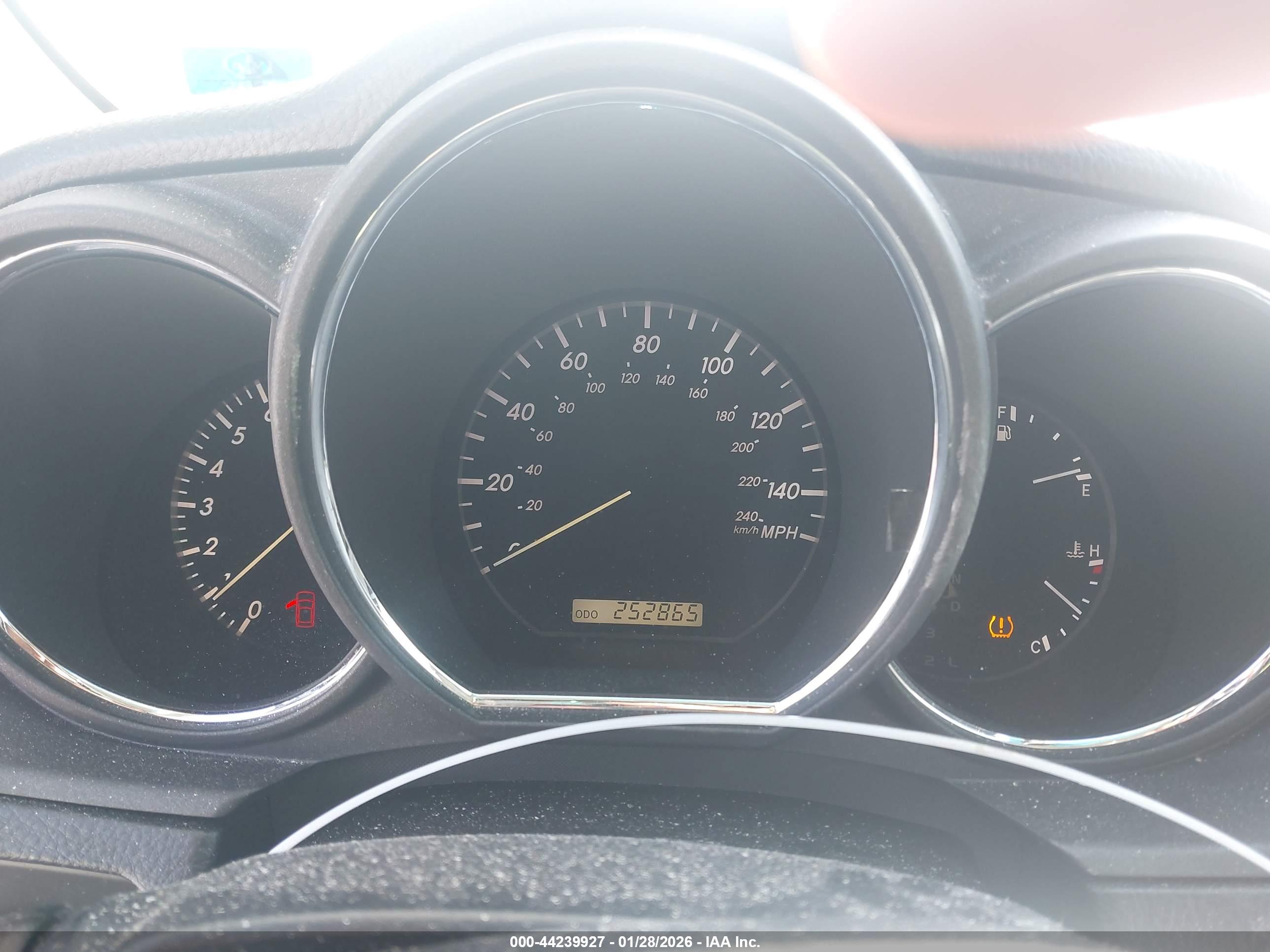 LEXUS RX image 7