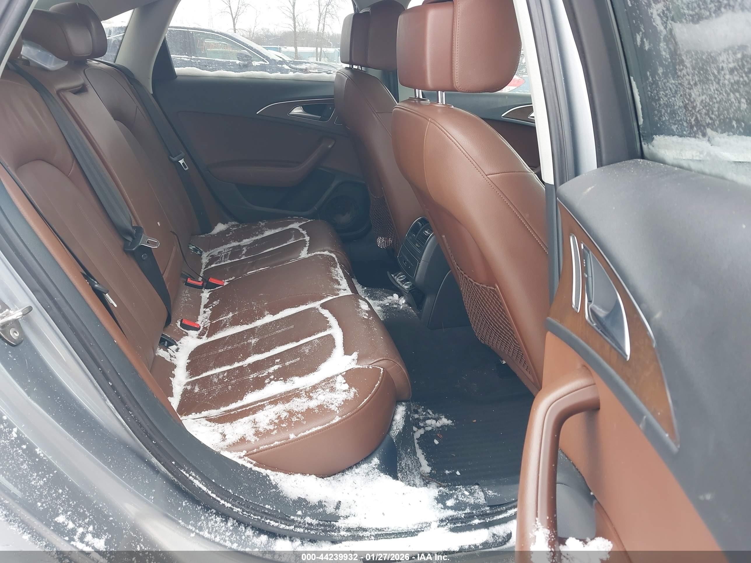 AUDI A6 image 8