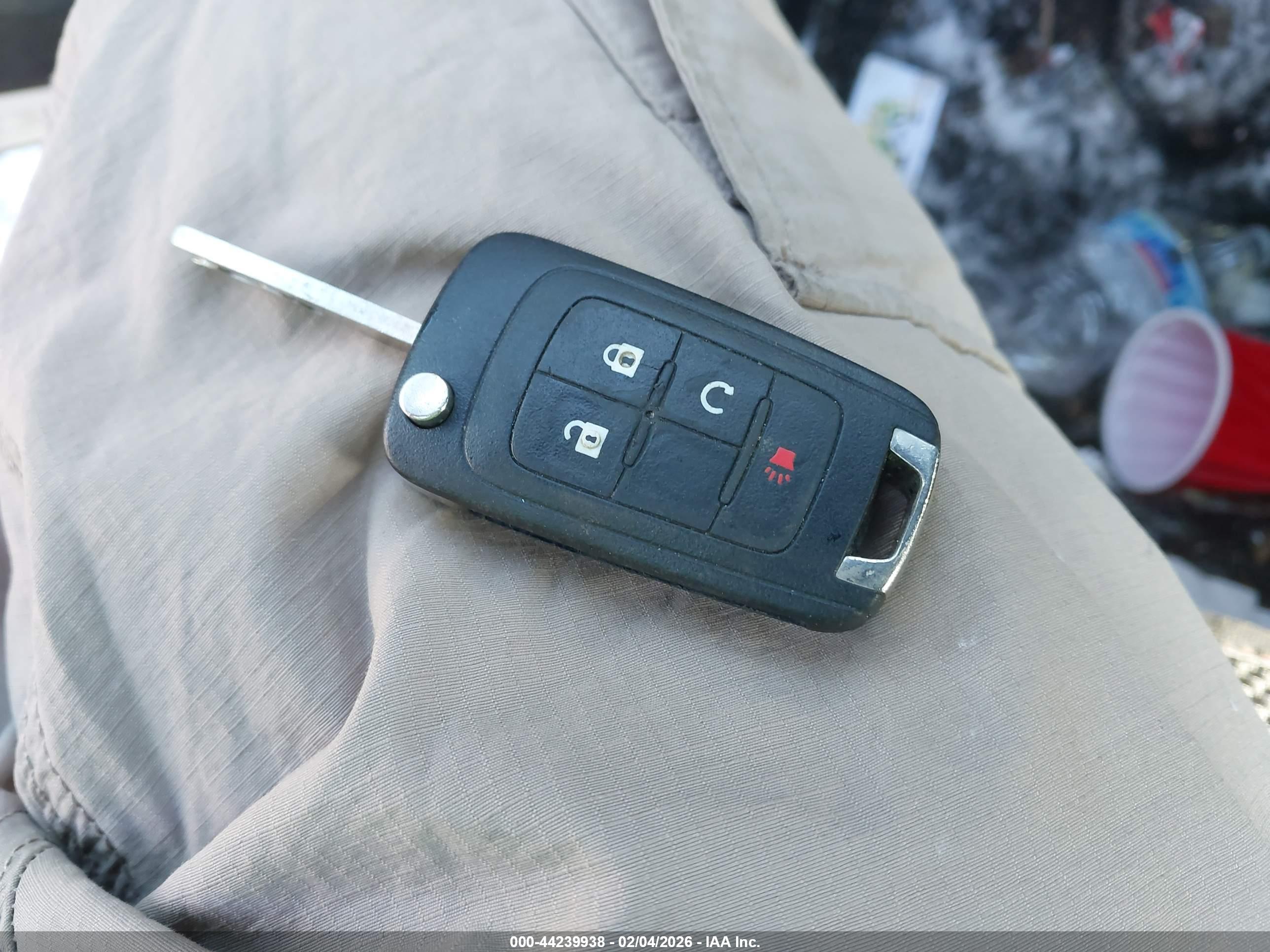 GMC TERRAIN image 11