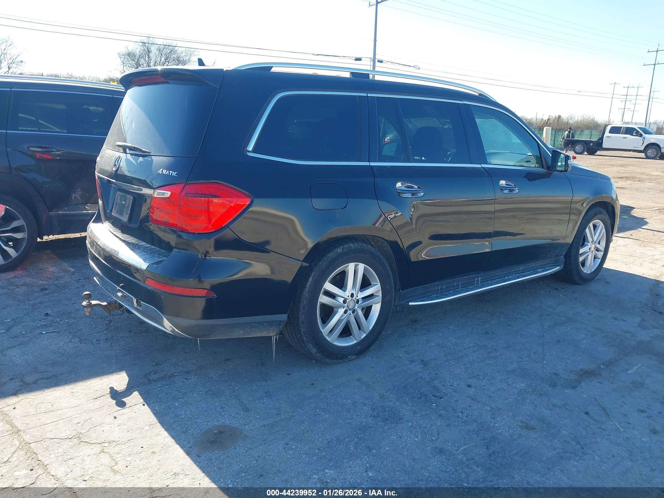 MERCEDES-BENZ GL image 4