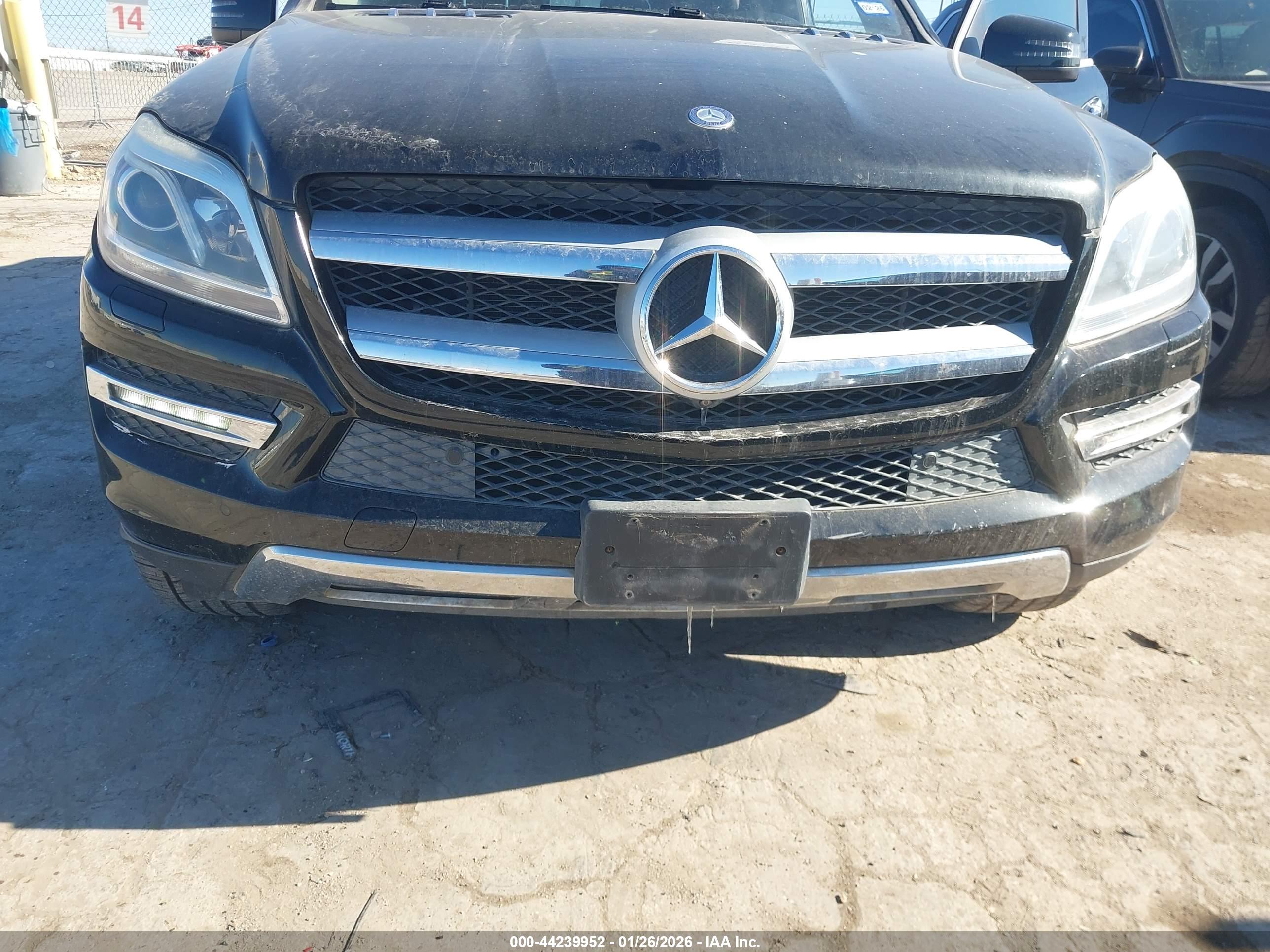 MERCEDES-BENZ GL image 6