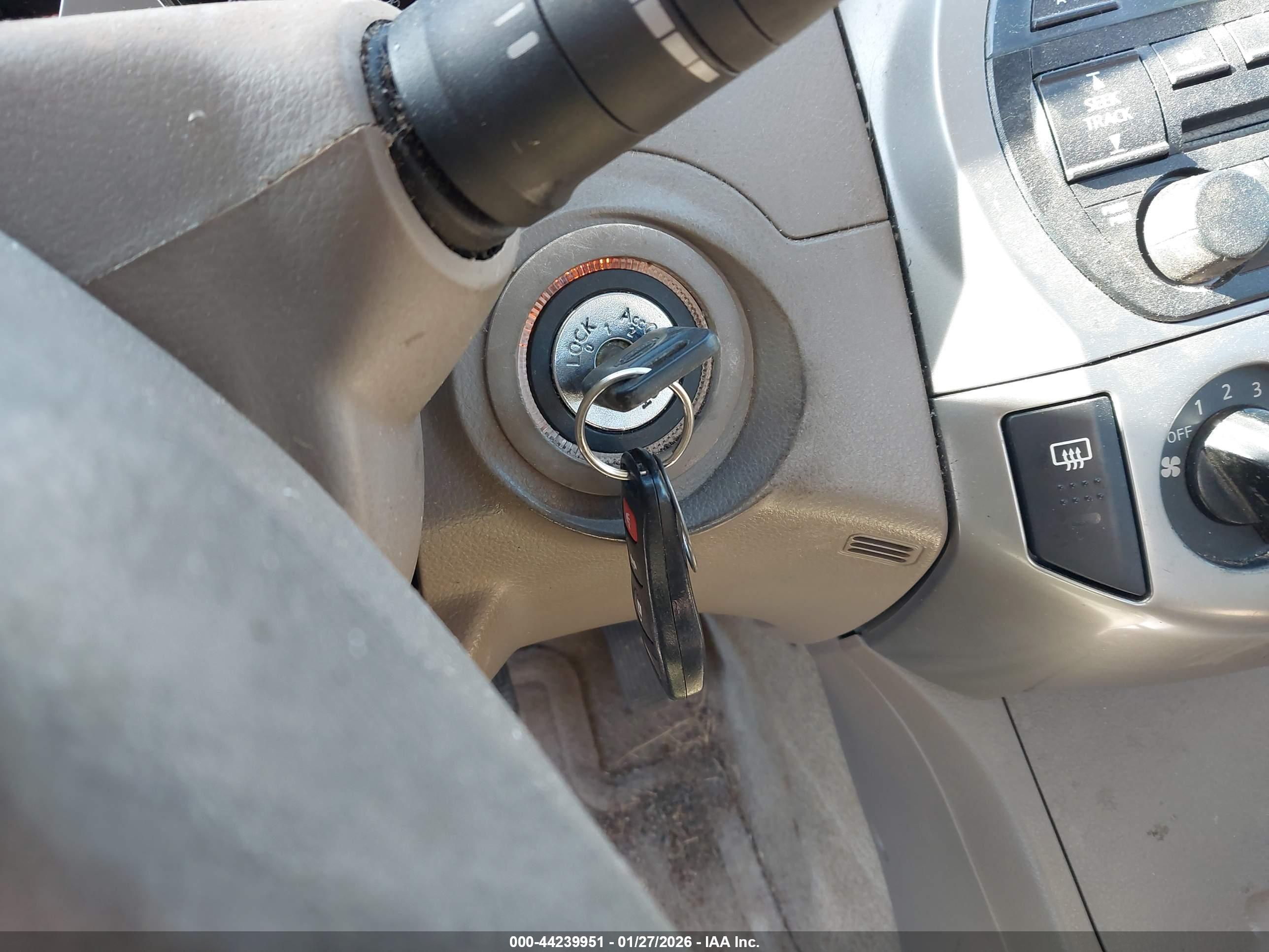 NISSAN ALTIMA image 11