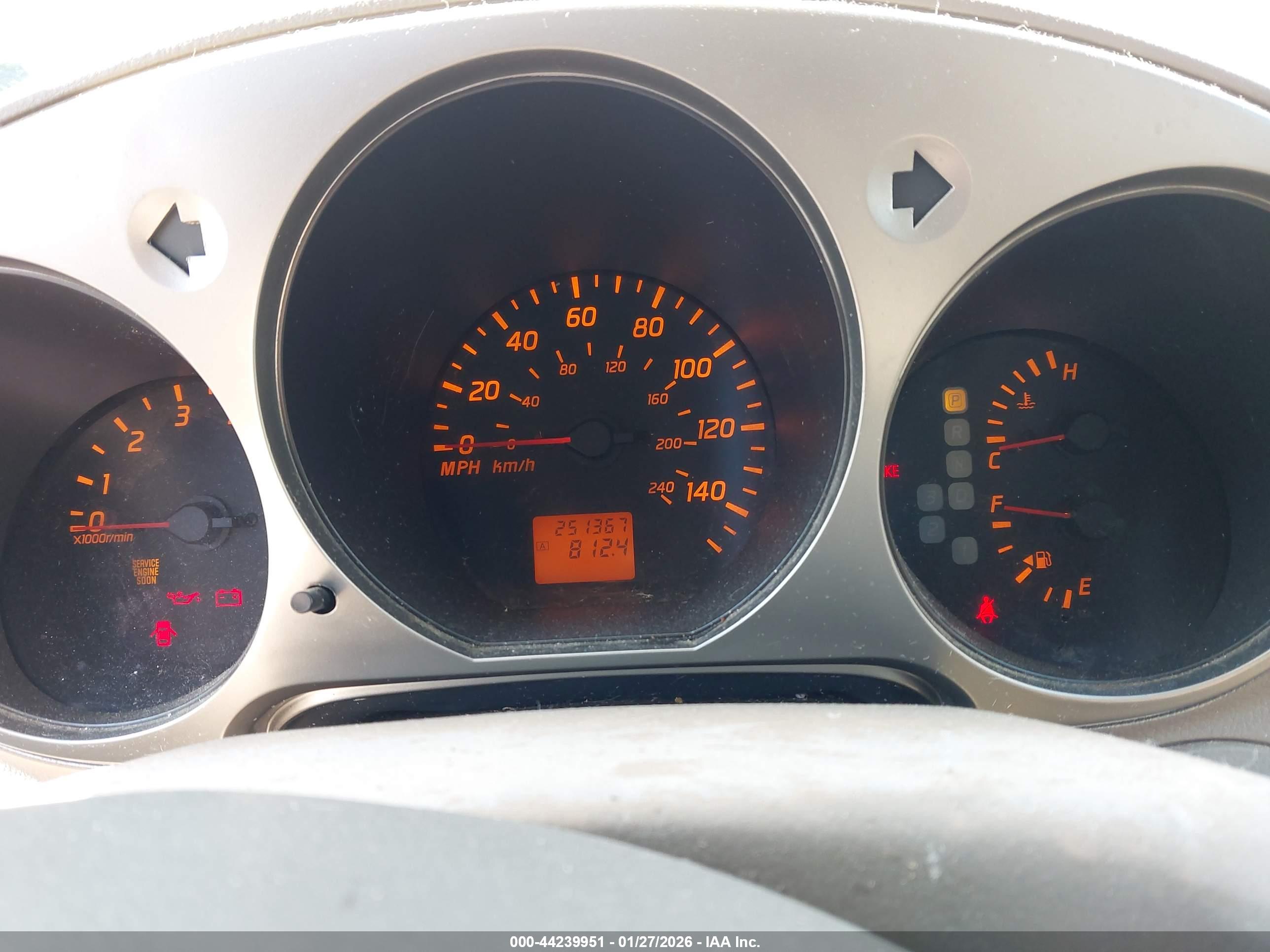 NISSAN ALTIMA image 7