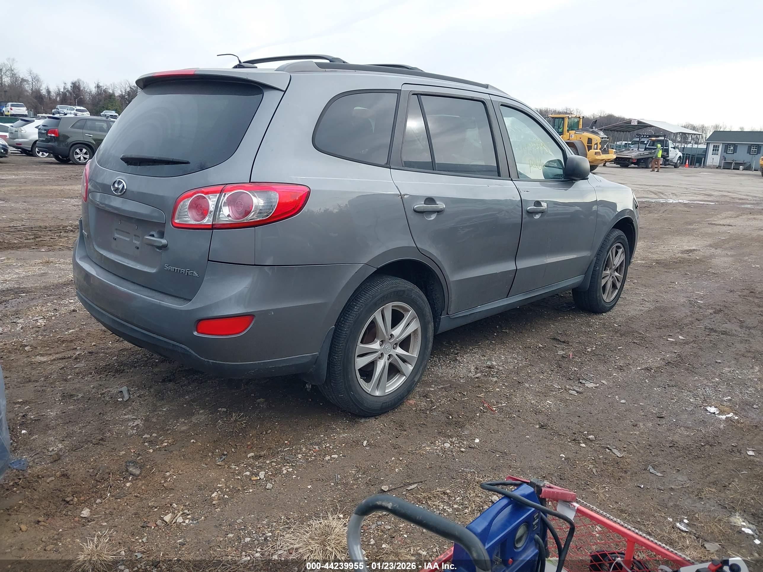 HYUNDAI SANTA image 4