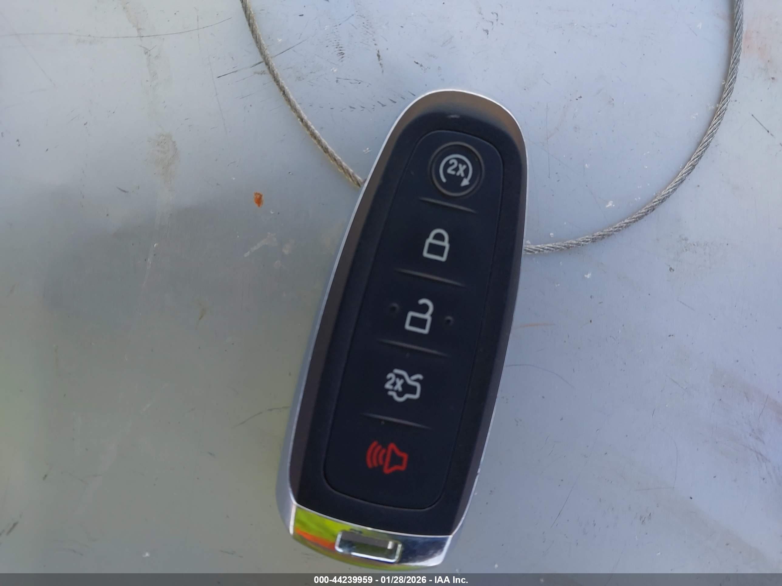 FORD EDGE image 11