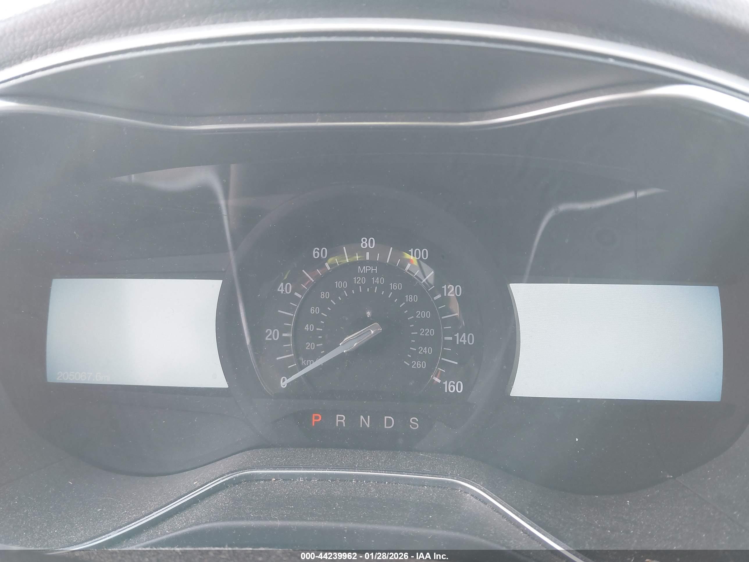 FORD FUSION image 7