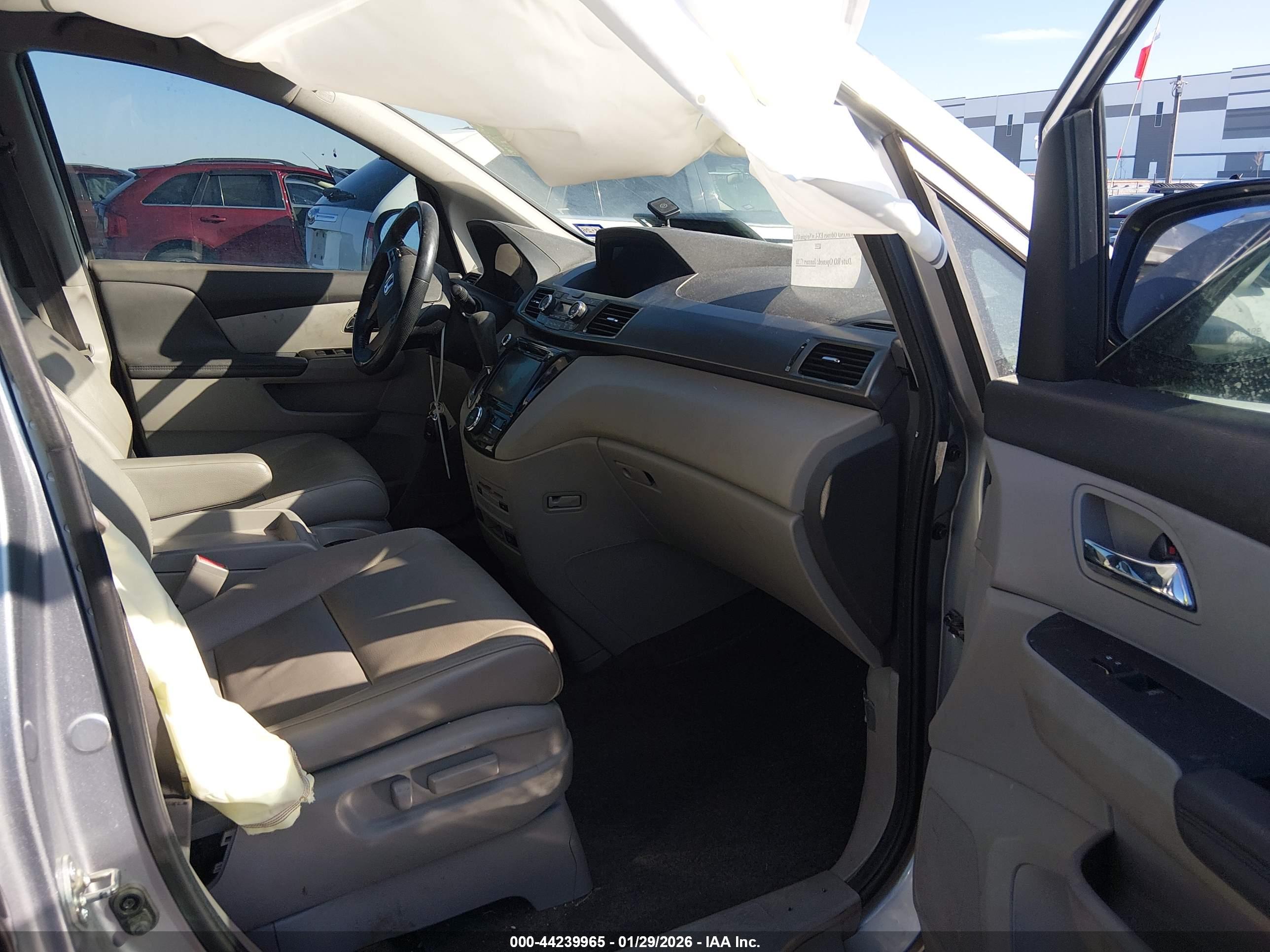 HONDA ODYSSEY image 5
