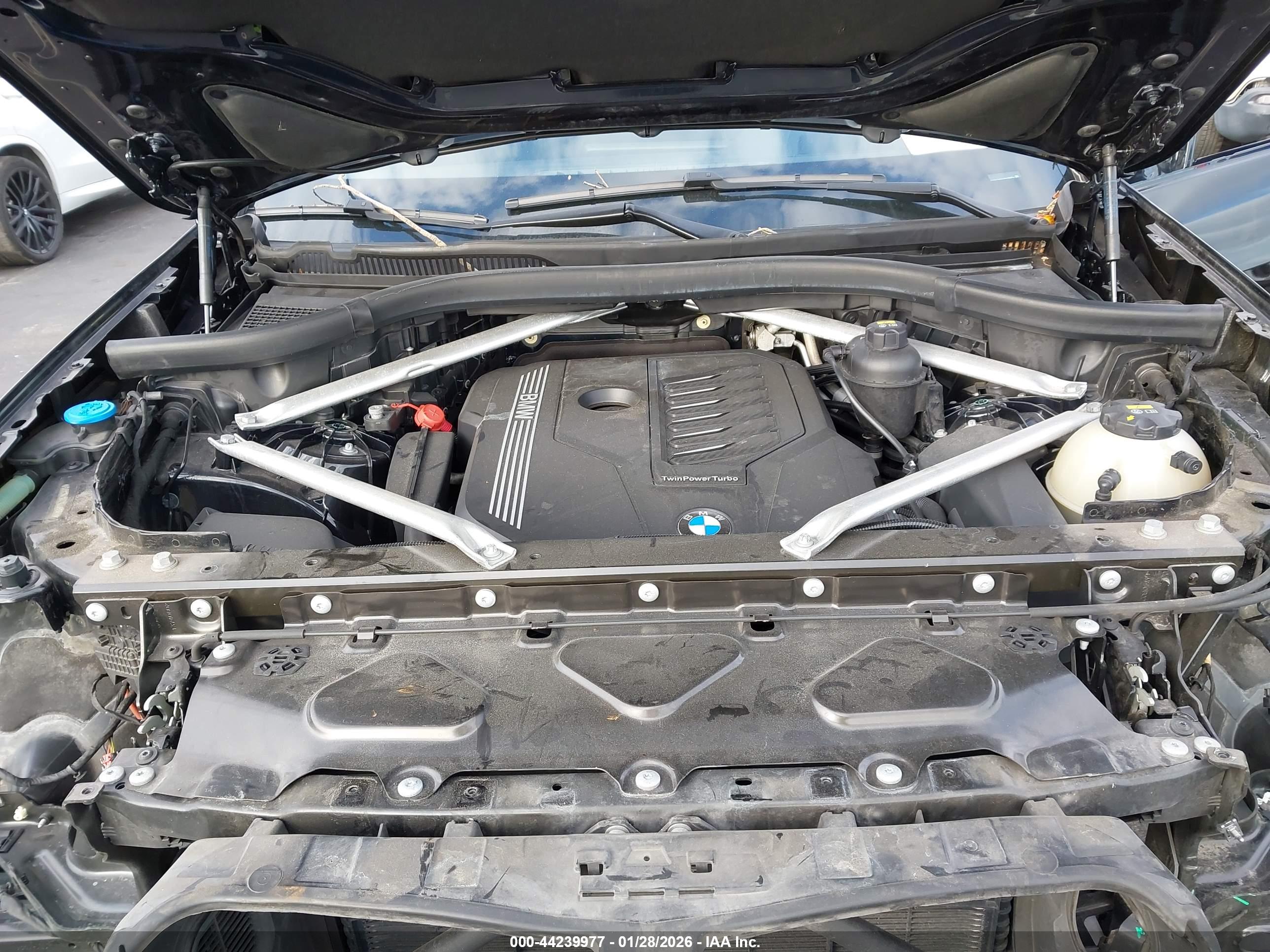 BMW X5 image 10