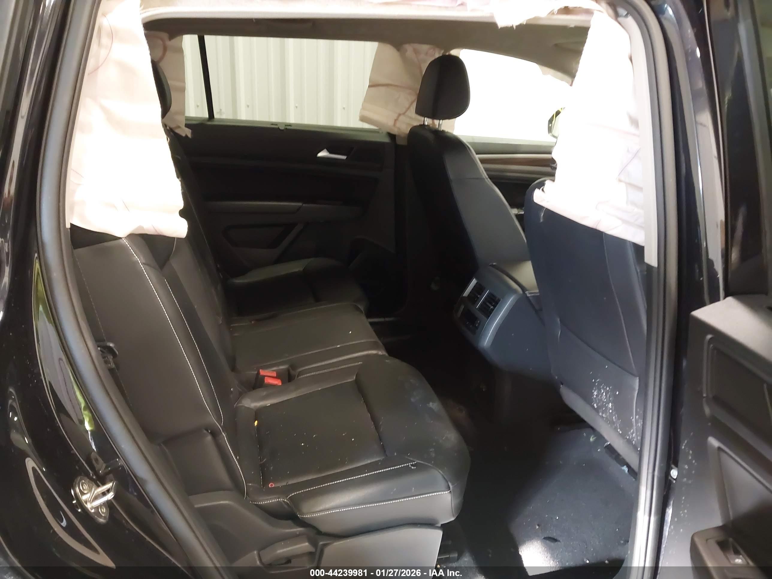 VOLKSWAGEN ATLAS image 8