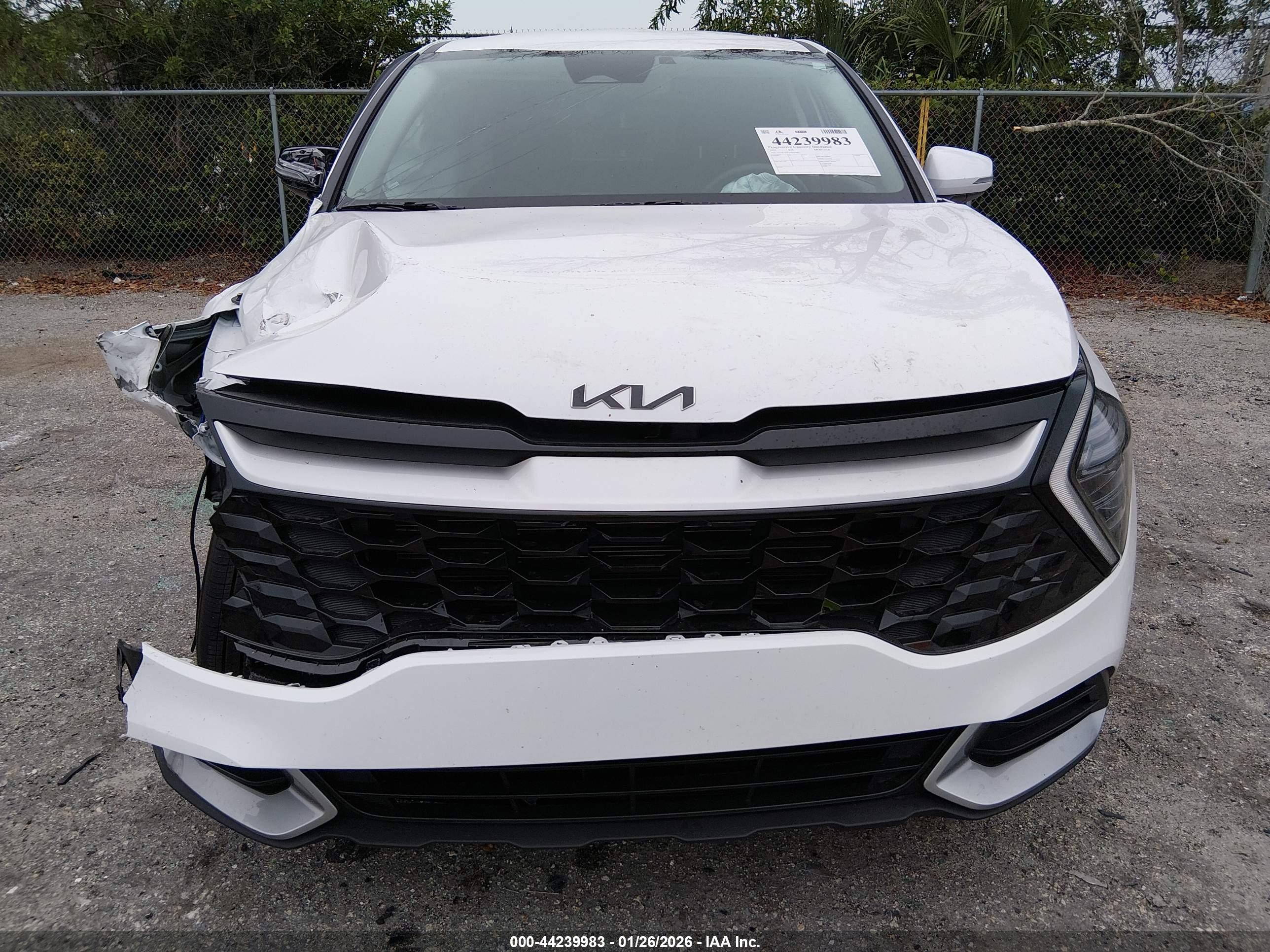 KIA SPORTAGE image 6