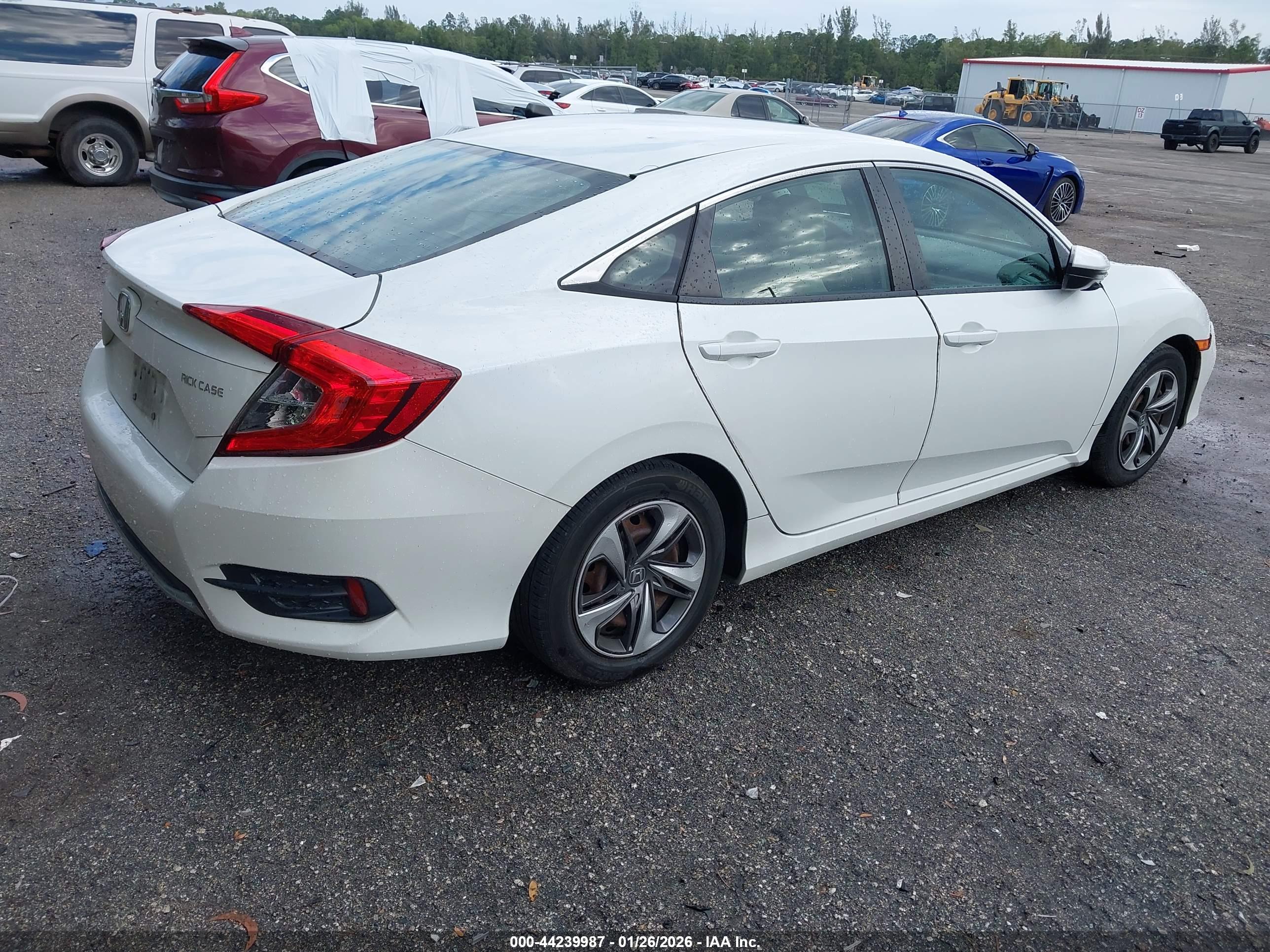 HONDA CIVIC image 4