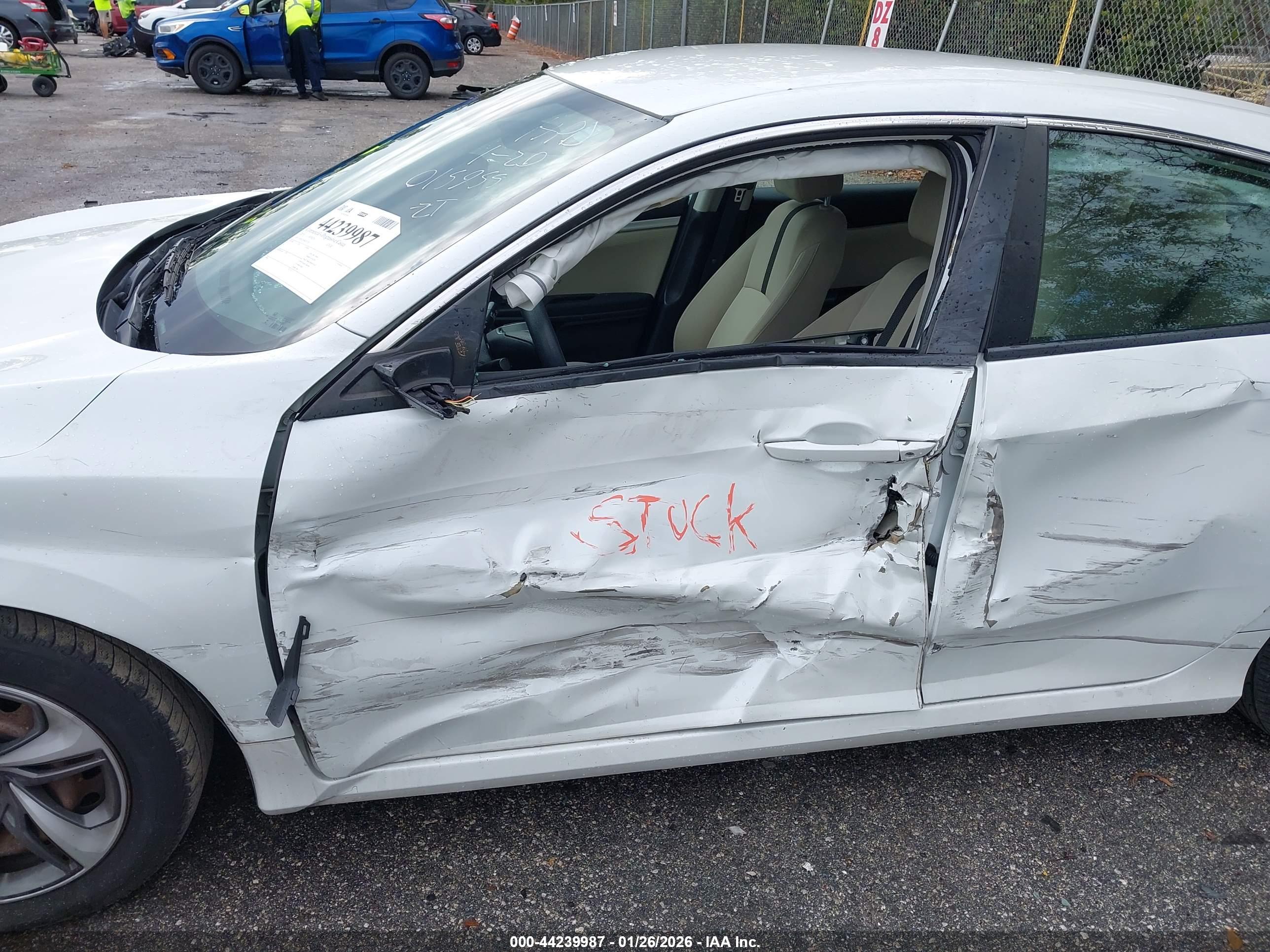 HONDA CIVIC image 6