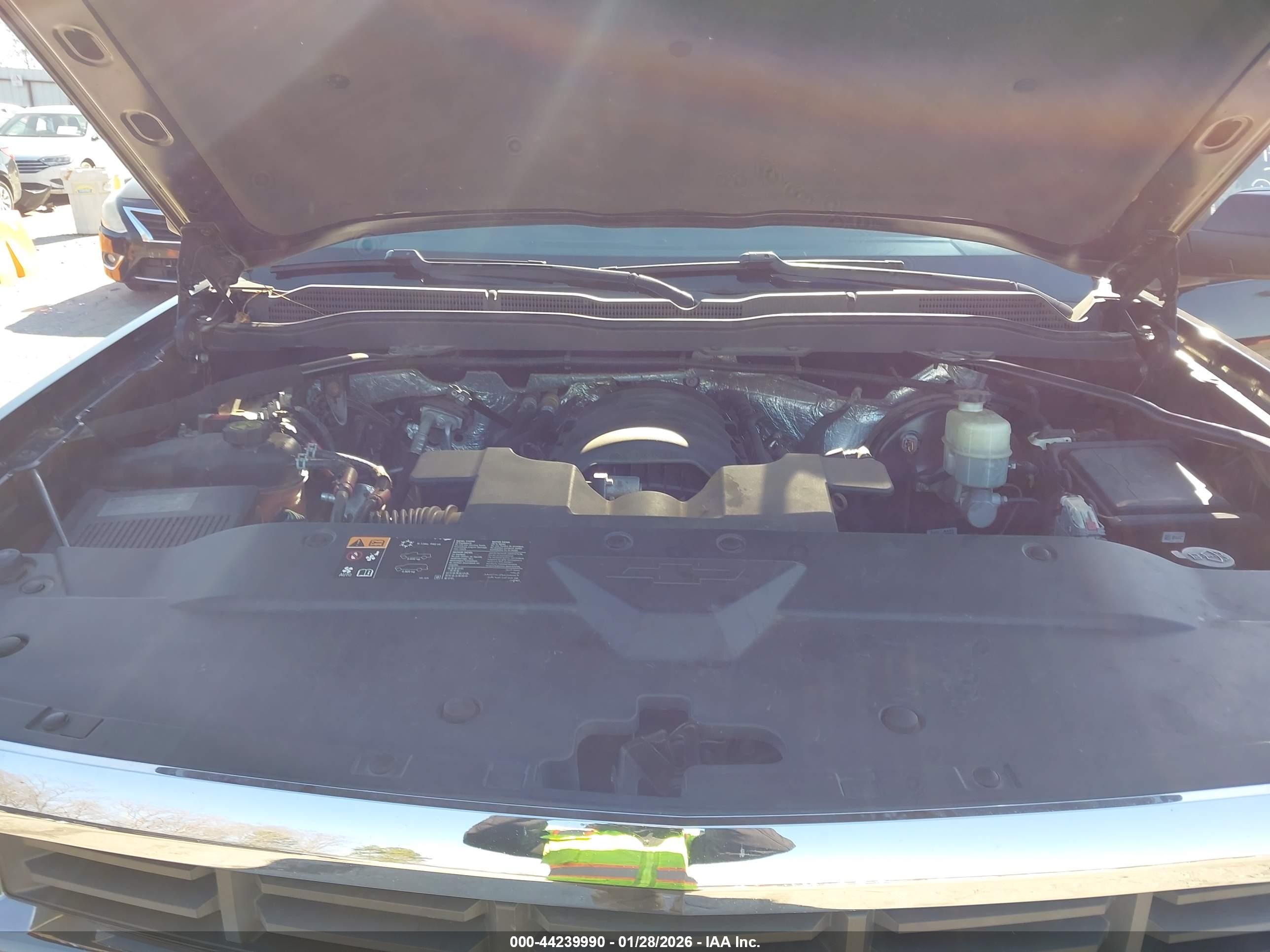 CHEVROLET SILVERADO image 10