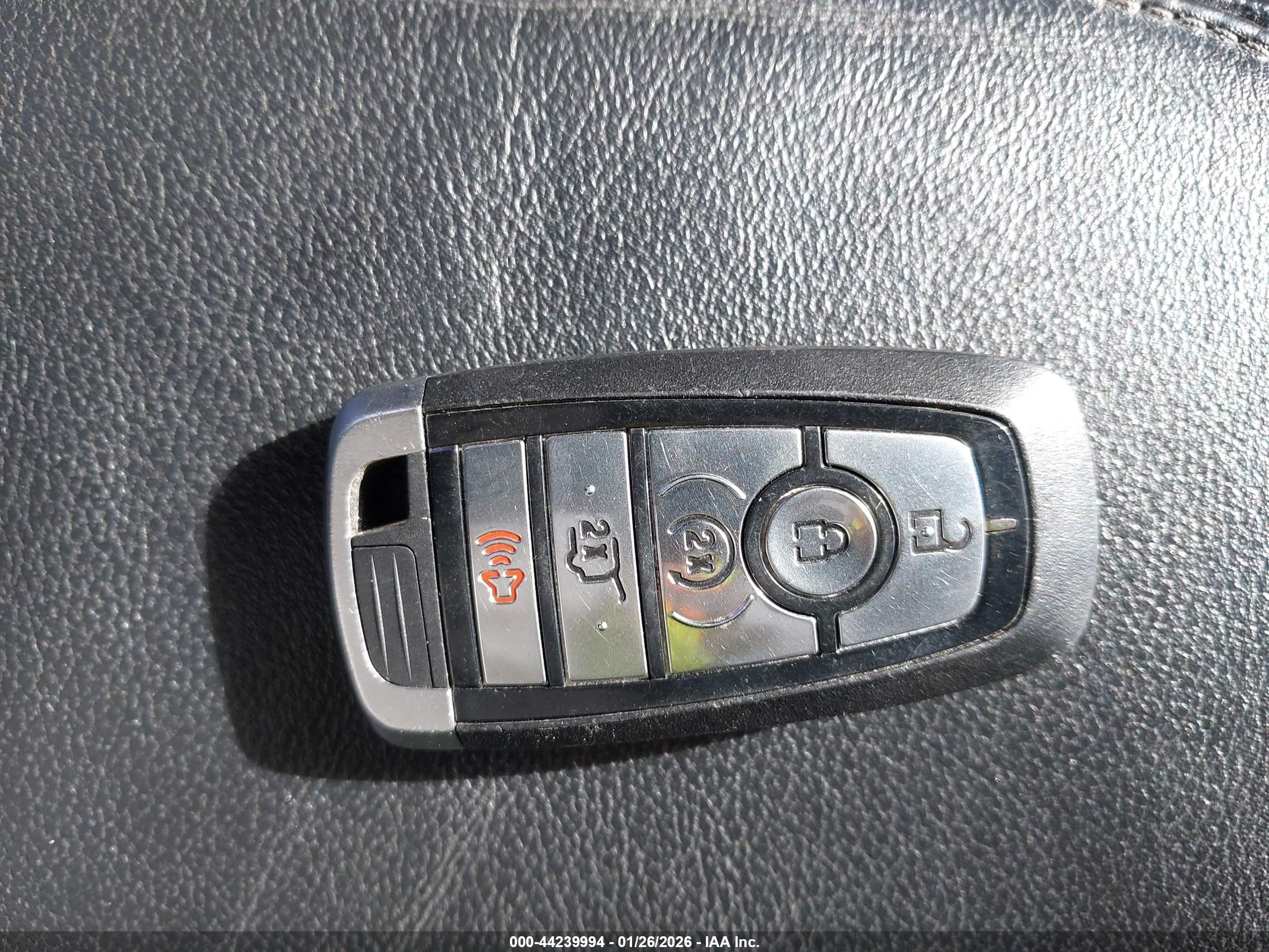 FORD EXPLORER image 11